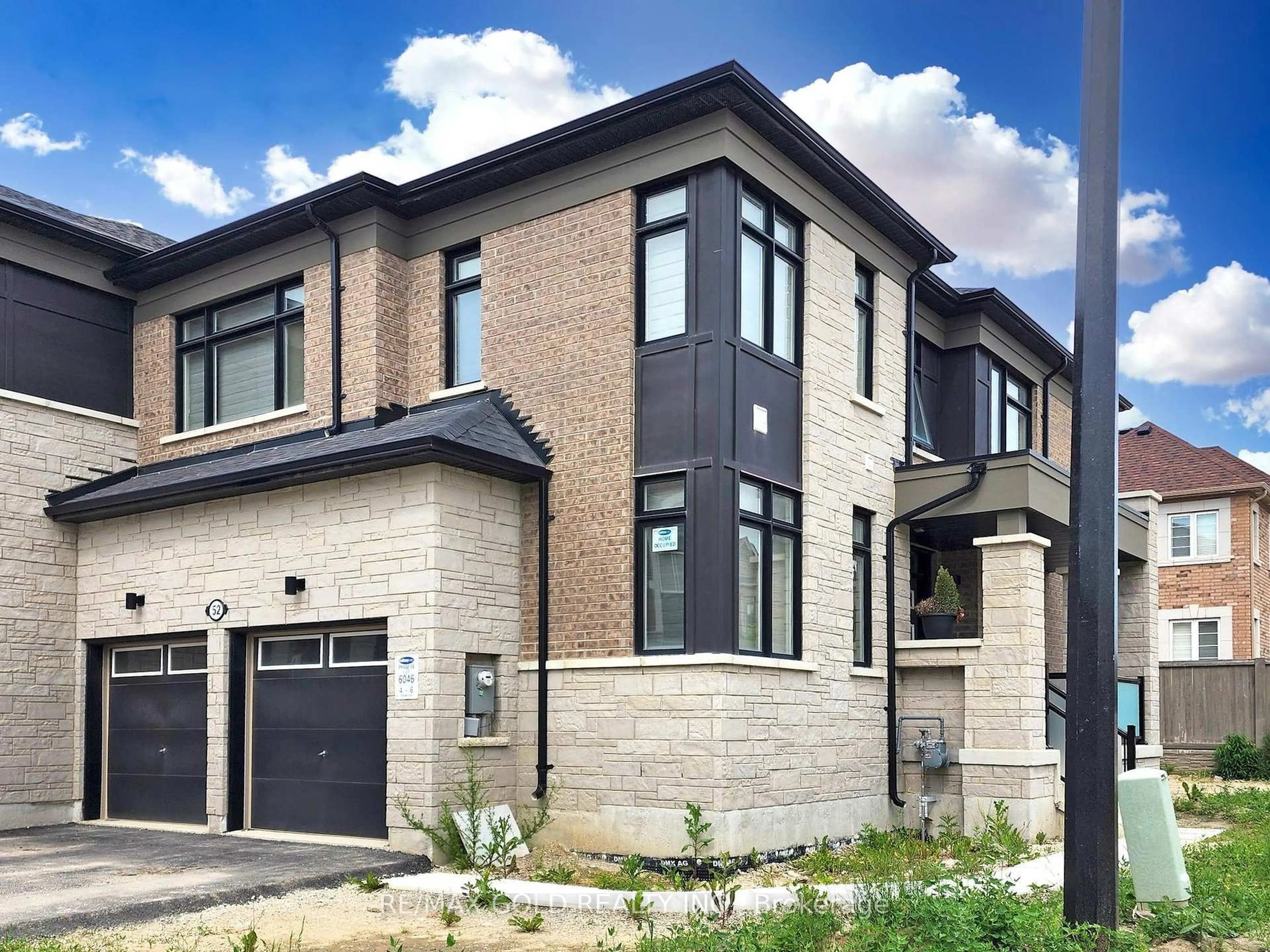 Home with brick exterior material, street for 52 keppel Circ, Brampton Ontario L7A 5L1