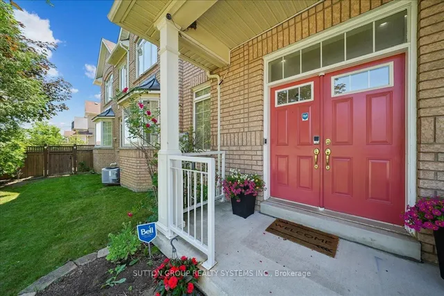 3348 Sunlight St, Mississauga 3