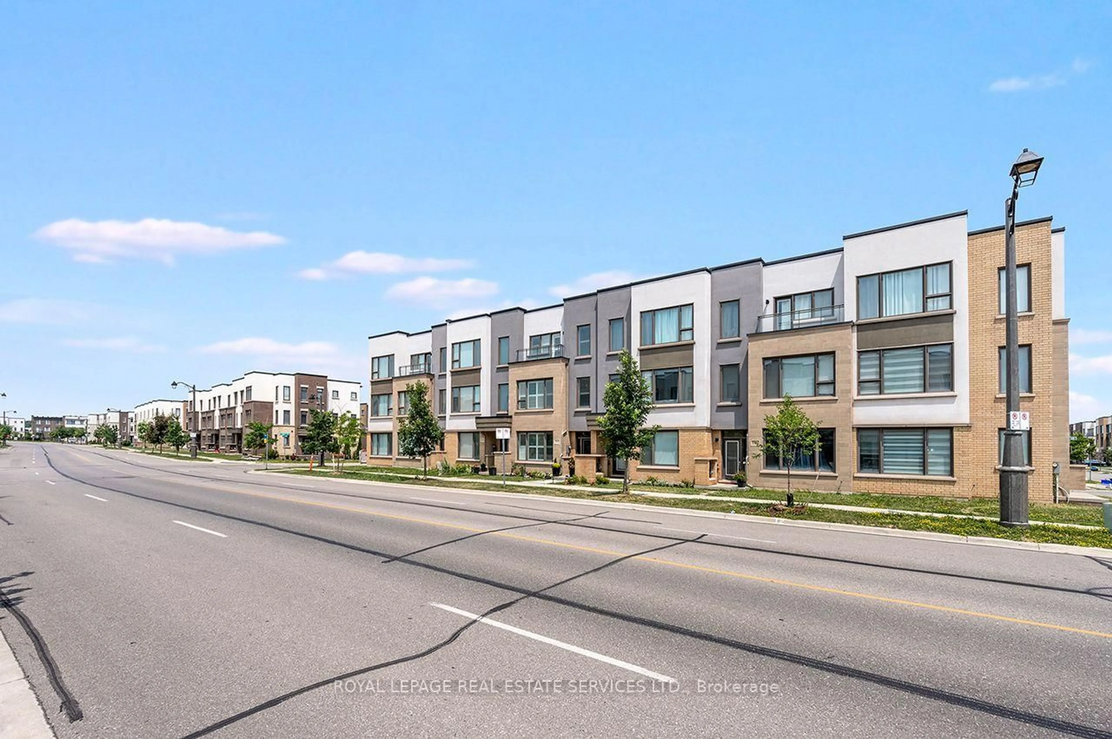 Unknown for 3041 Ernest Appelbe Blvd, Oakville Ontario L6H 0N8