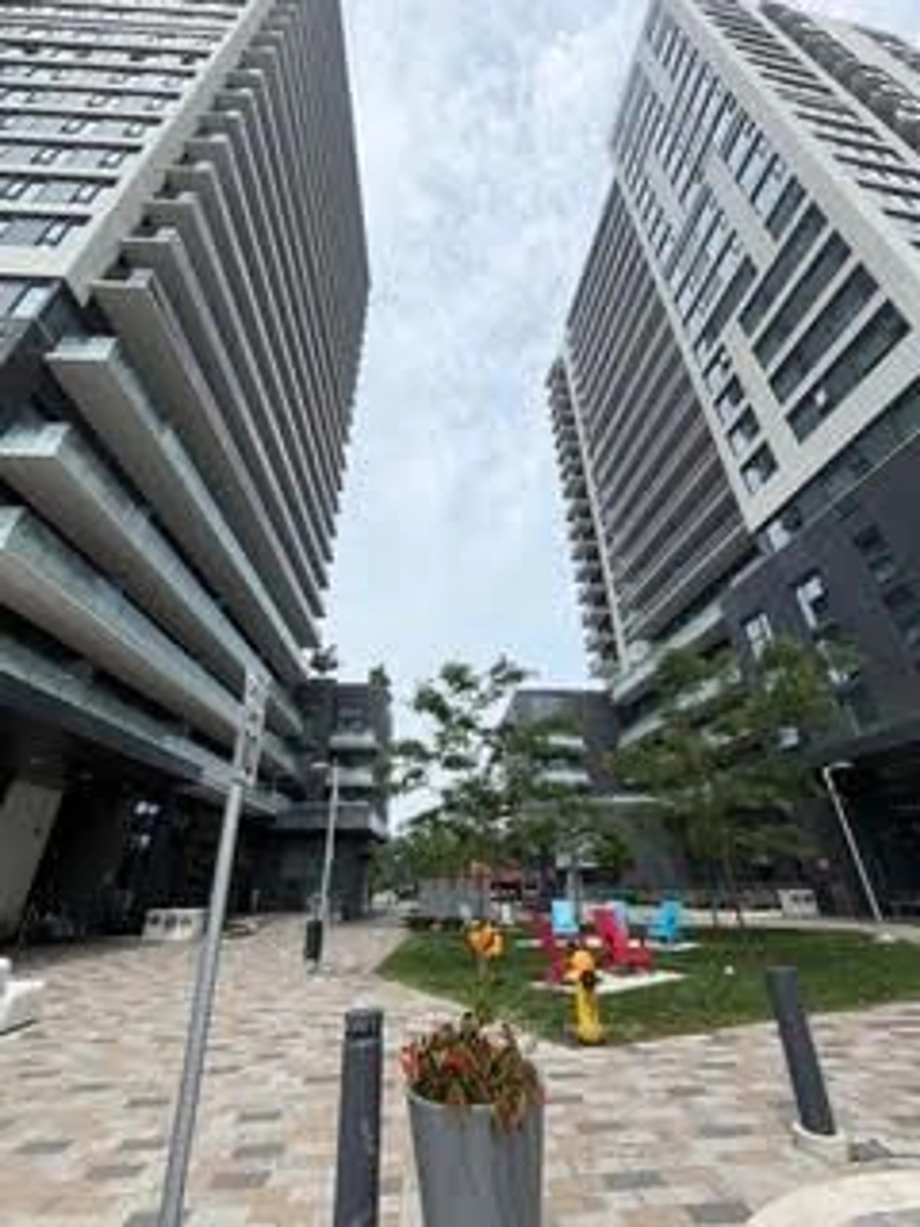 Unknown for 30 Samuel Wood Way #901, Toronto Ontario M9B 6K4