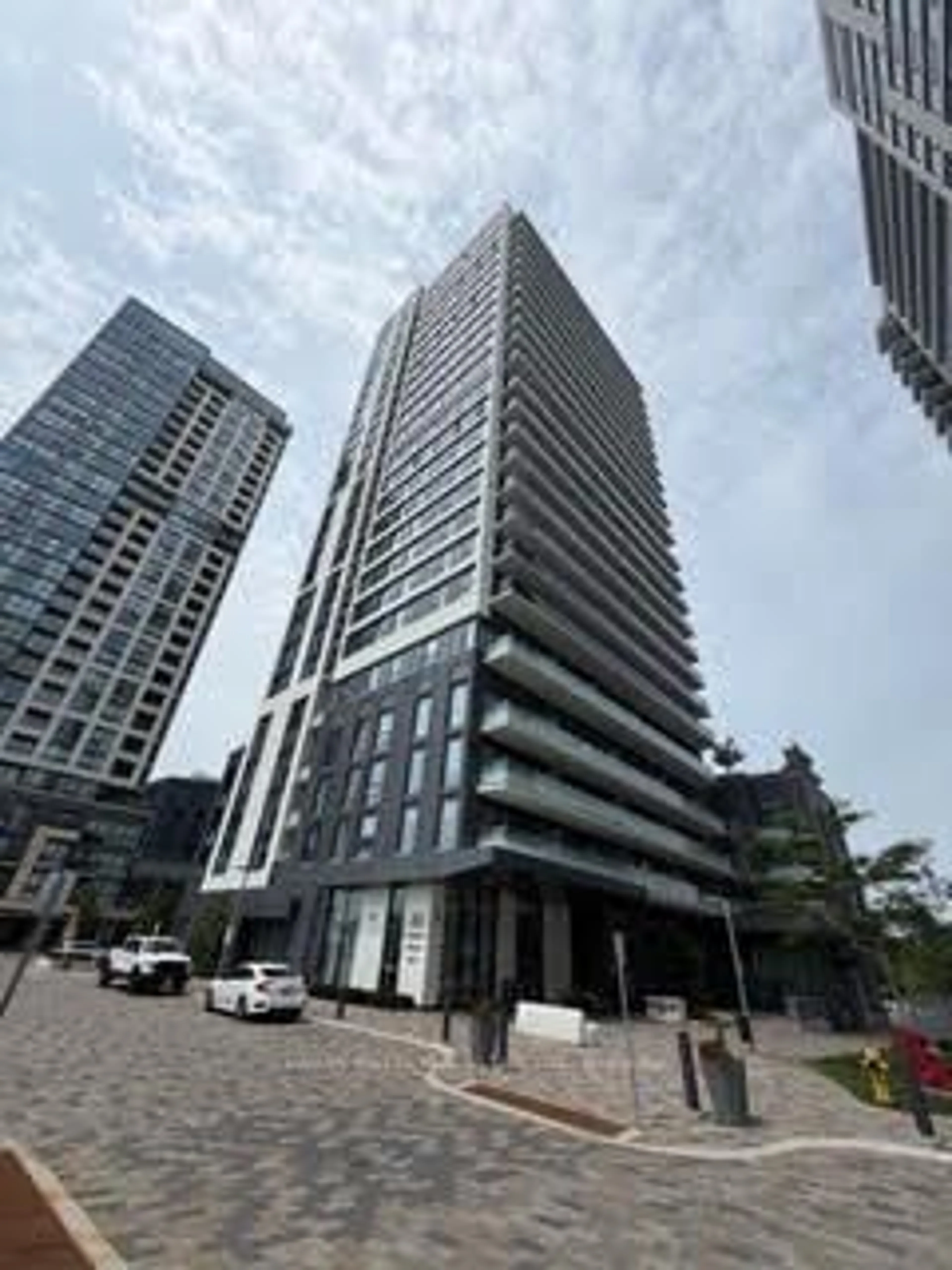 Indoor foyer for 30 Samuel Wood Way #901, Toronto Ontario M9B 6K4