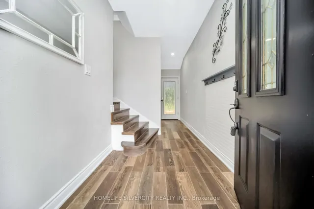 224 Delrex Blvd, Halton Hills 5