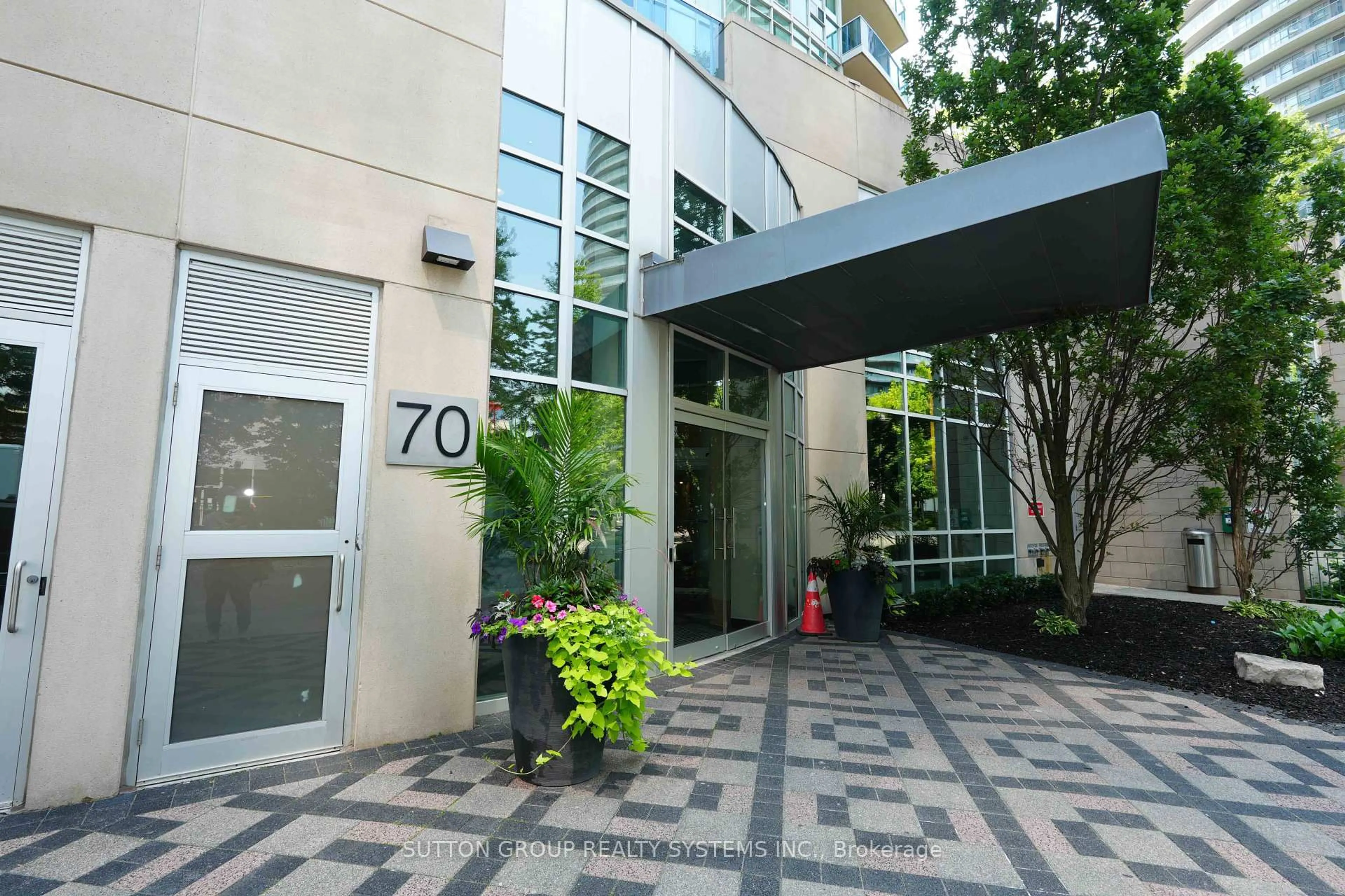 Indoor foyer for 70 Absolute Ave #1209, Mississauga Ontario L4Z 0A4