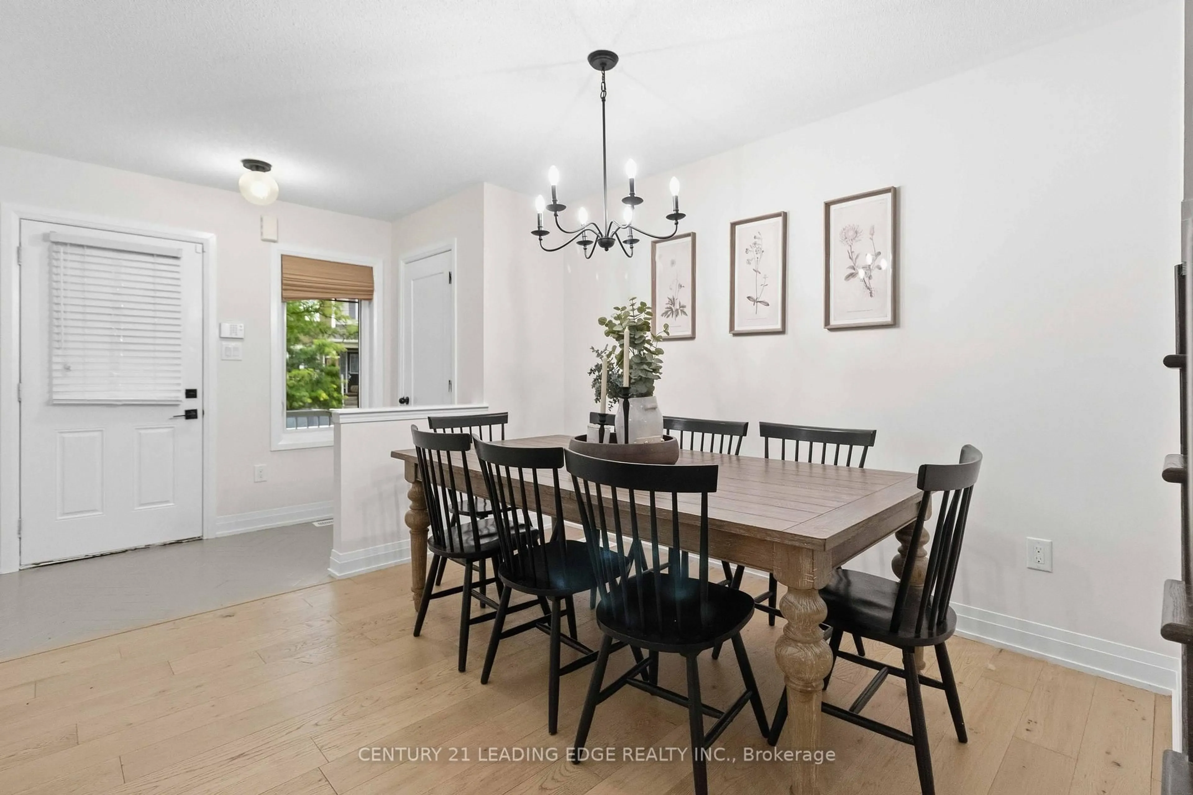 Dining room, unknown for 3 Volner Rd, Brampton Ontario L7A 4P4