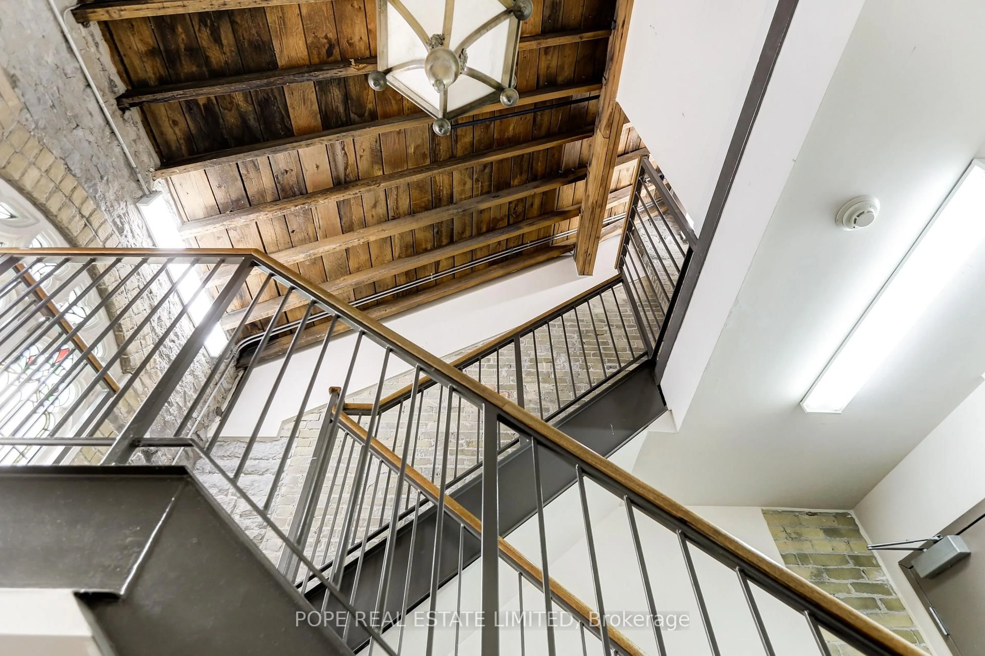 Stairs for 384 Sunnyside Ave #202, Toronto Ontario M6R 2S1