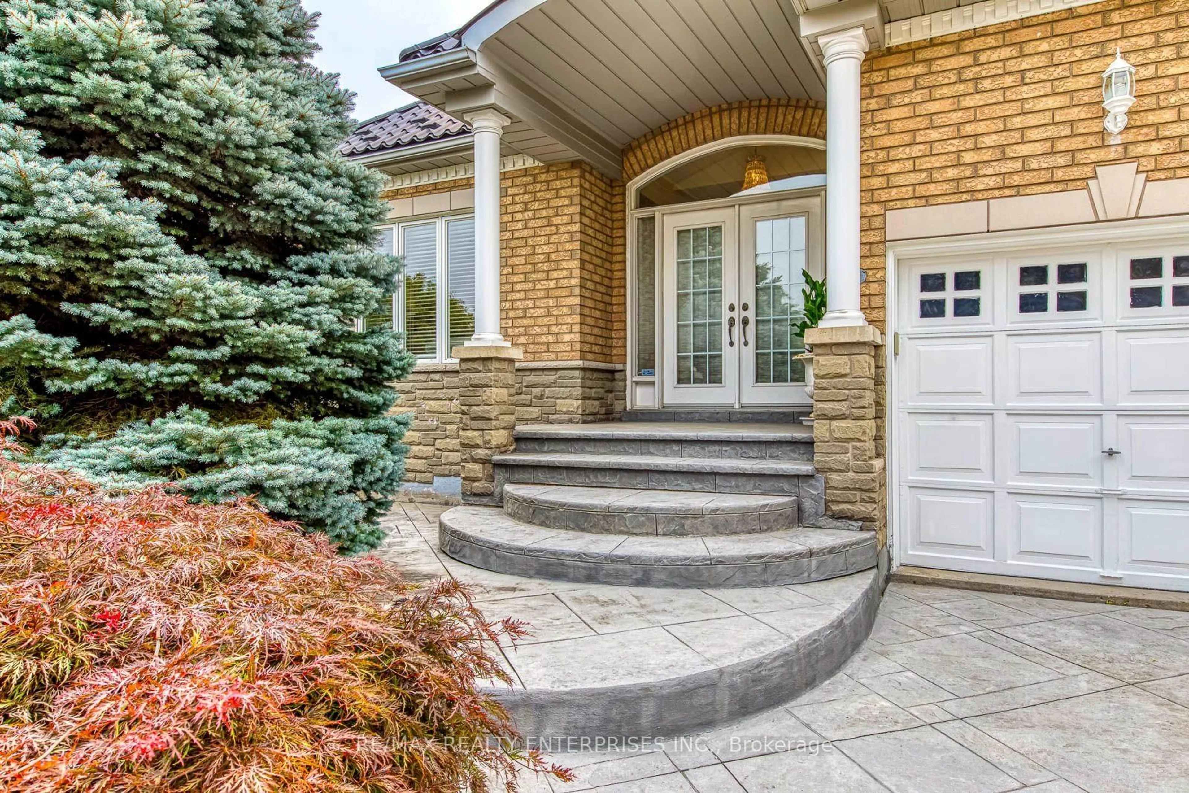 Unknown for 2839 Bushland Cres, Mississauga Ontario L5J 1Y1