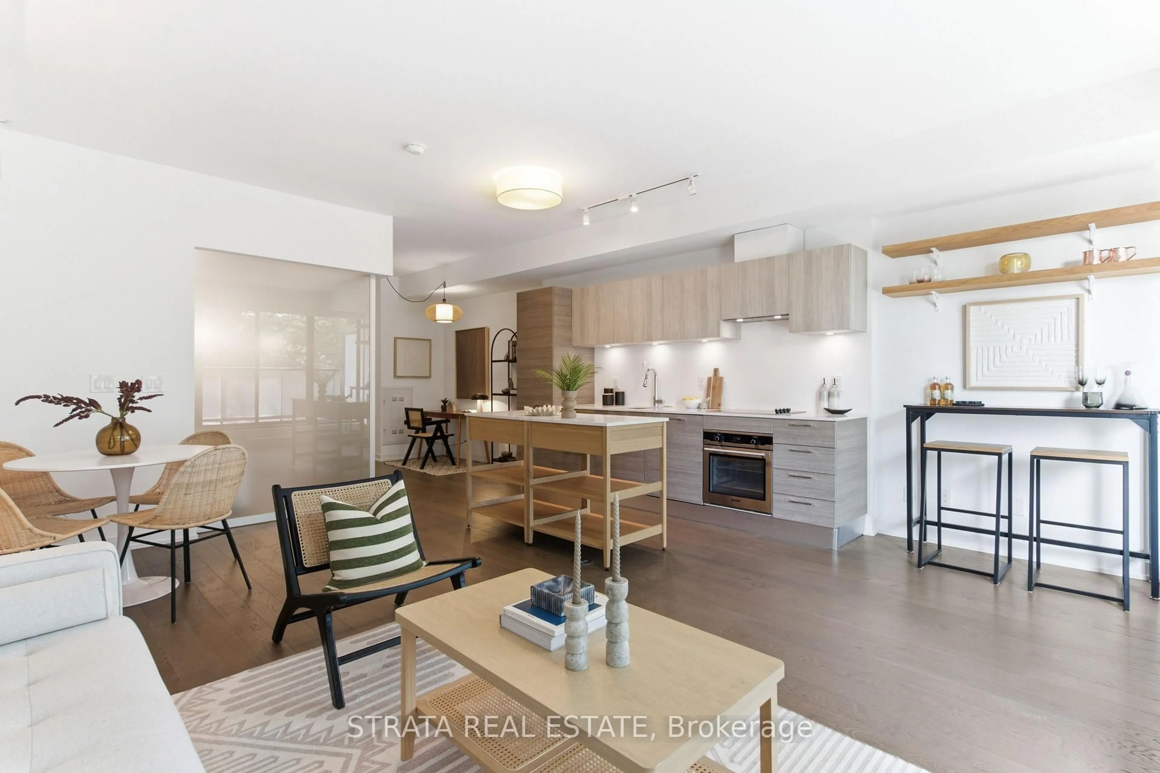 Open concept kitchen, unknown for 530 Indian Grve #302, Toronto Ontario M6P 0B3