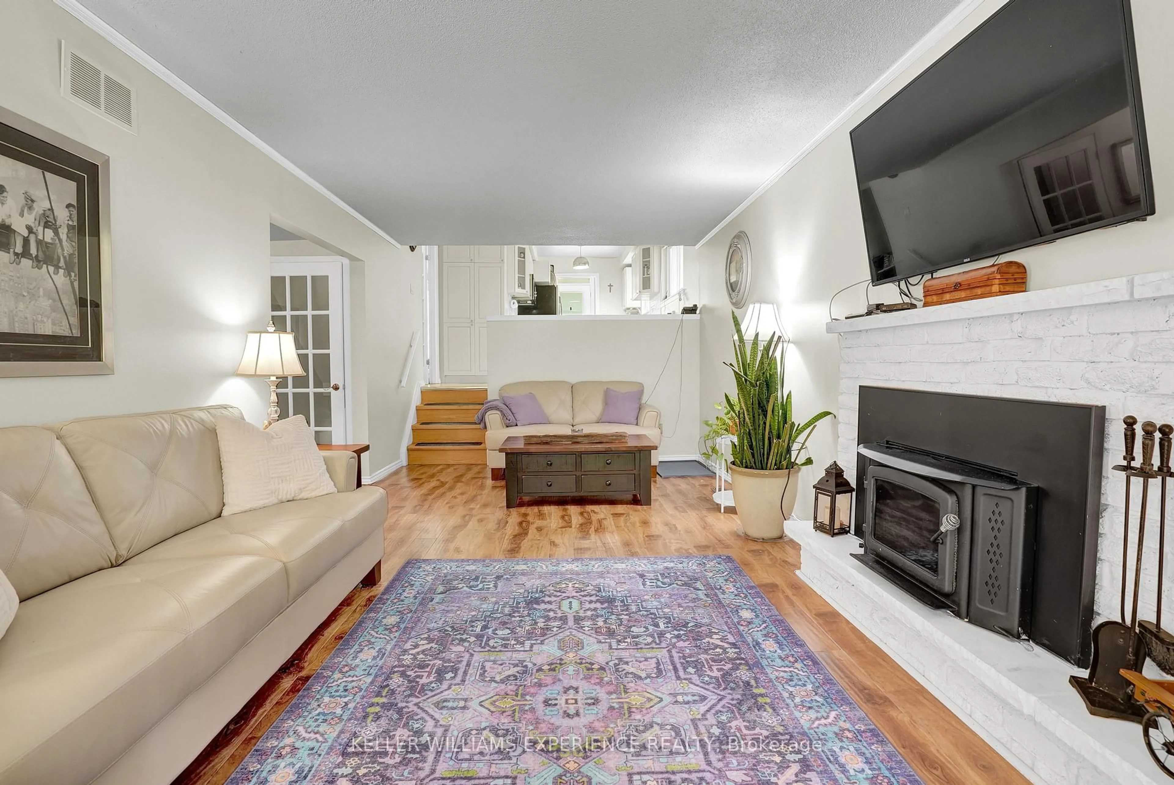 Living room with furniture, unknown for 9 Palace St, Caledon Ontario L7K 0A2