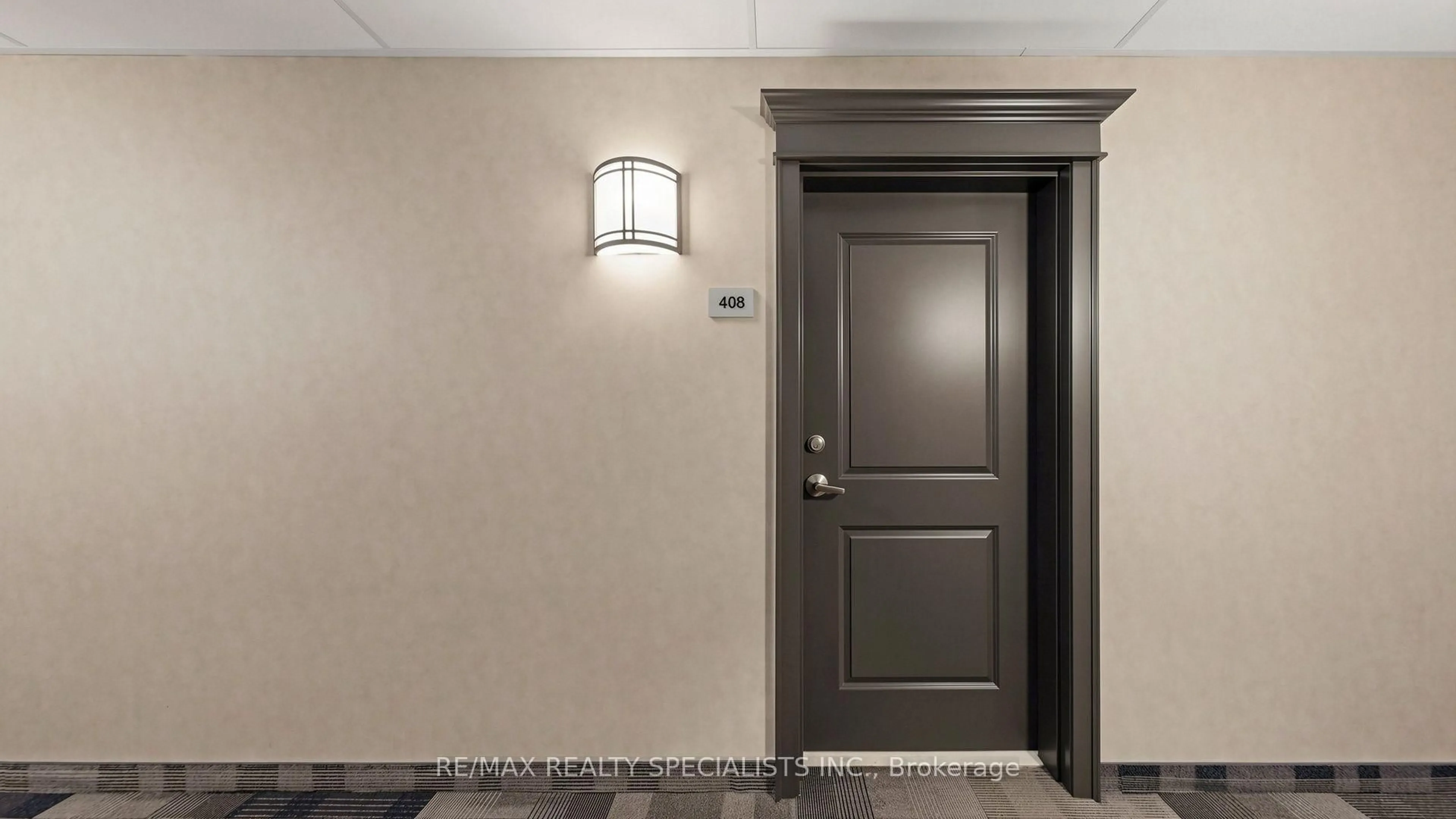 Indoor entryway for 5317 Upper Middle Rd #408, Burlington Ontario L7L 0G8