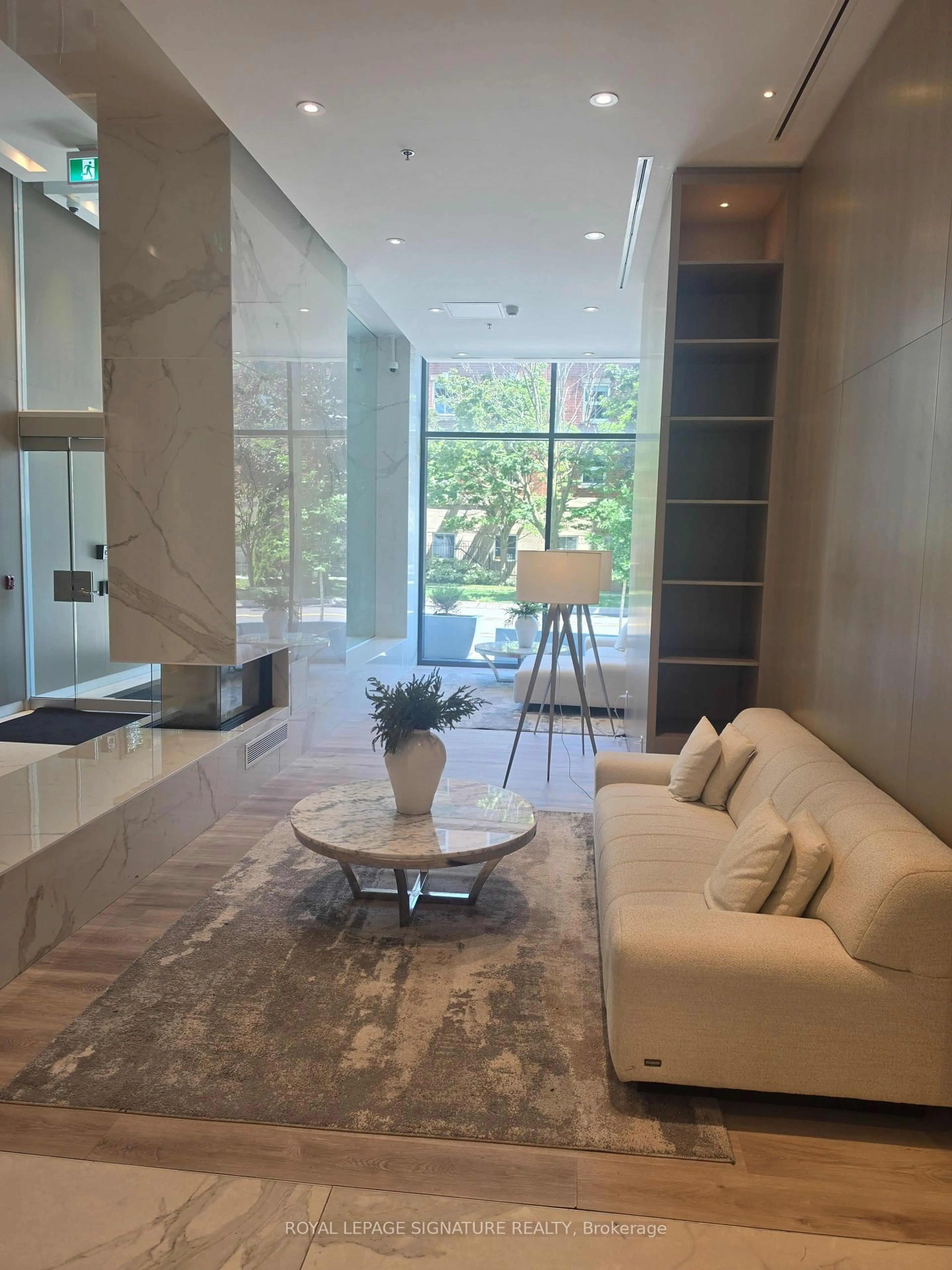 Lobby for 370 Martha St #1903, Burlington Ontario L7R 0G9