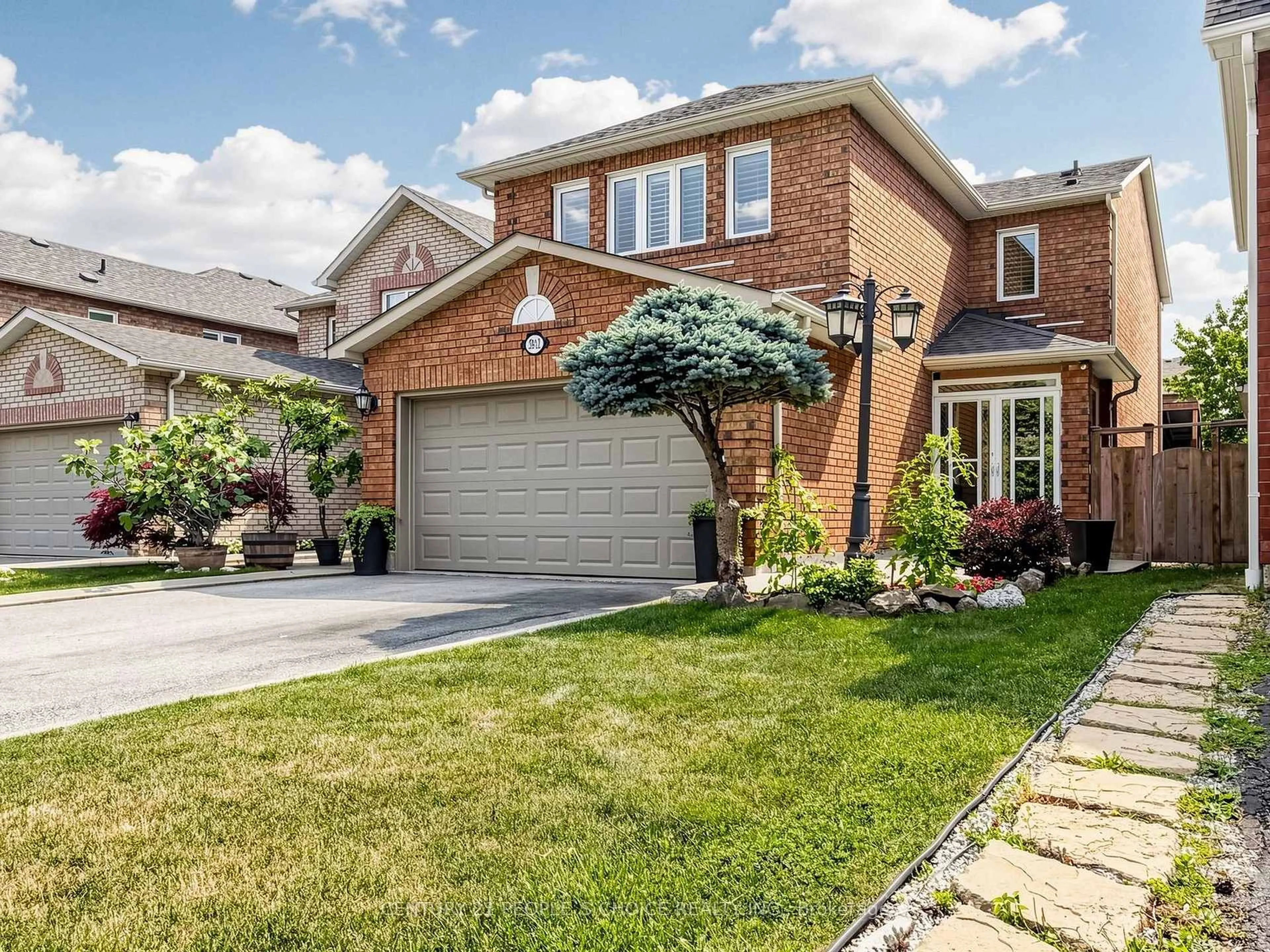 Home with brick exterior material, street for 5812 Sidmouth St, Mississauga Ontario L5V 2K3