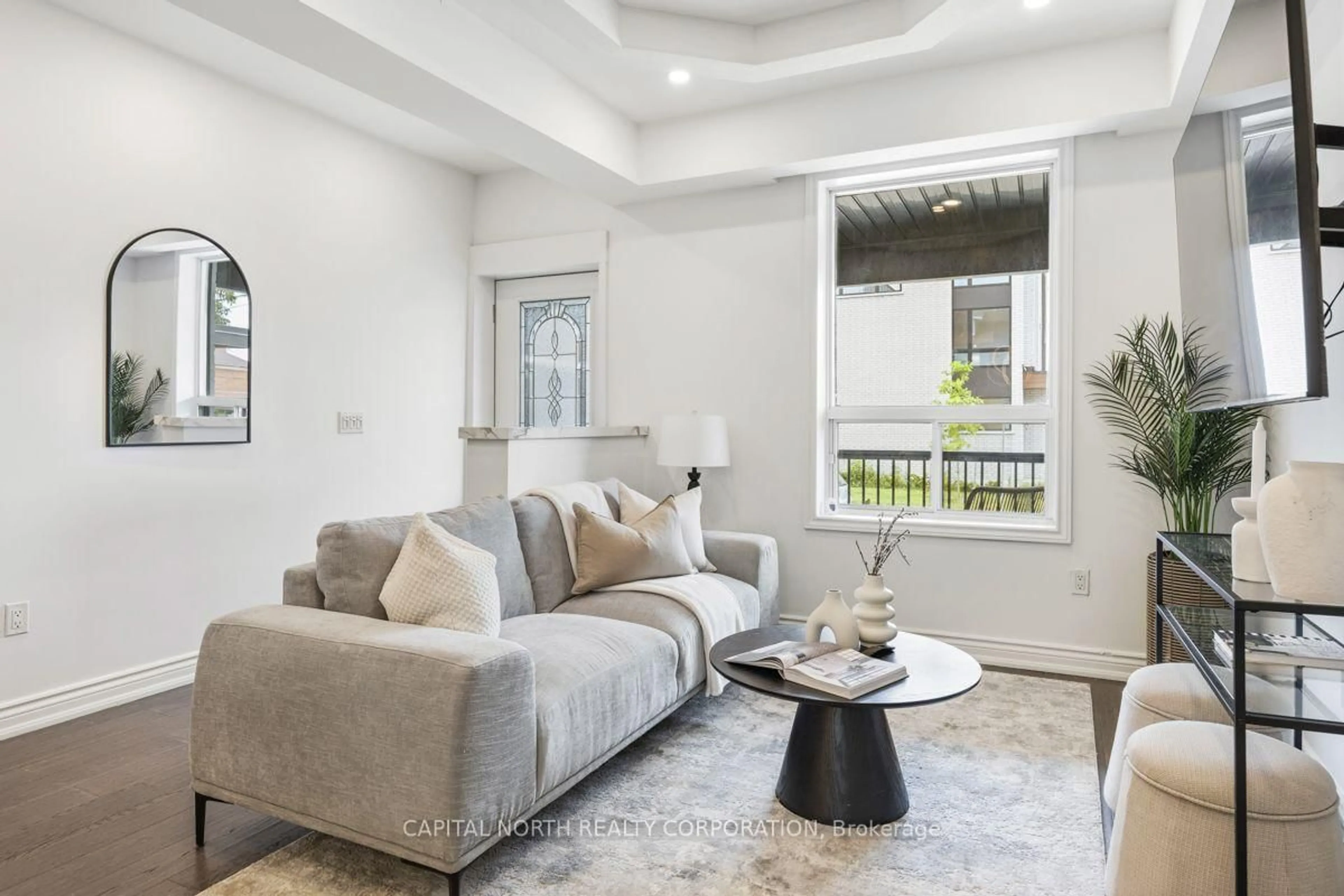 Living room with furniture, unknown for 219 McRoberts Ave, Toronto Ontario M6E 4P3