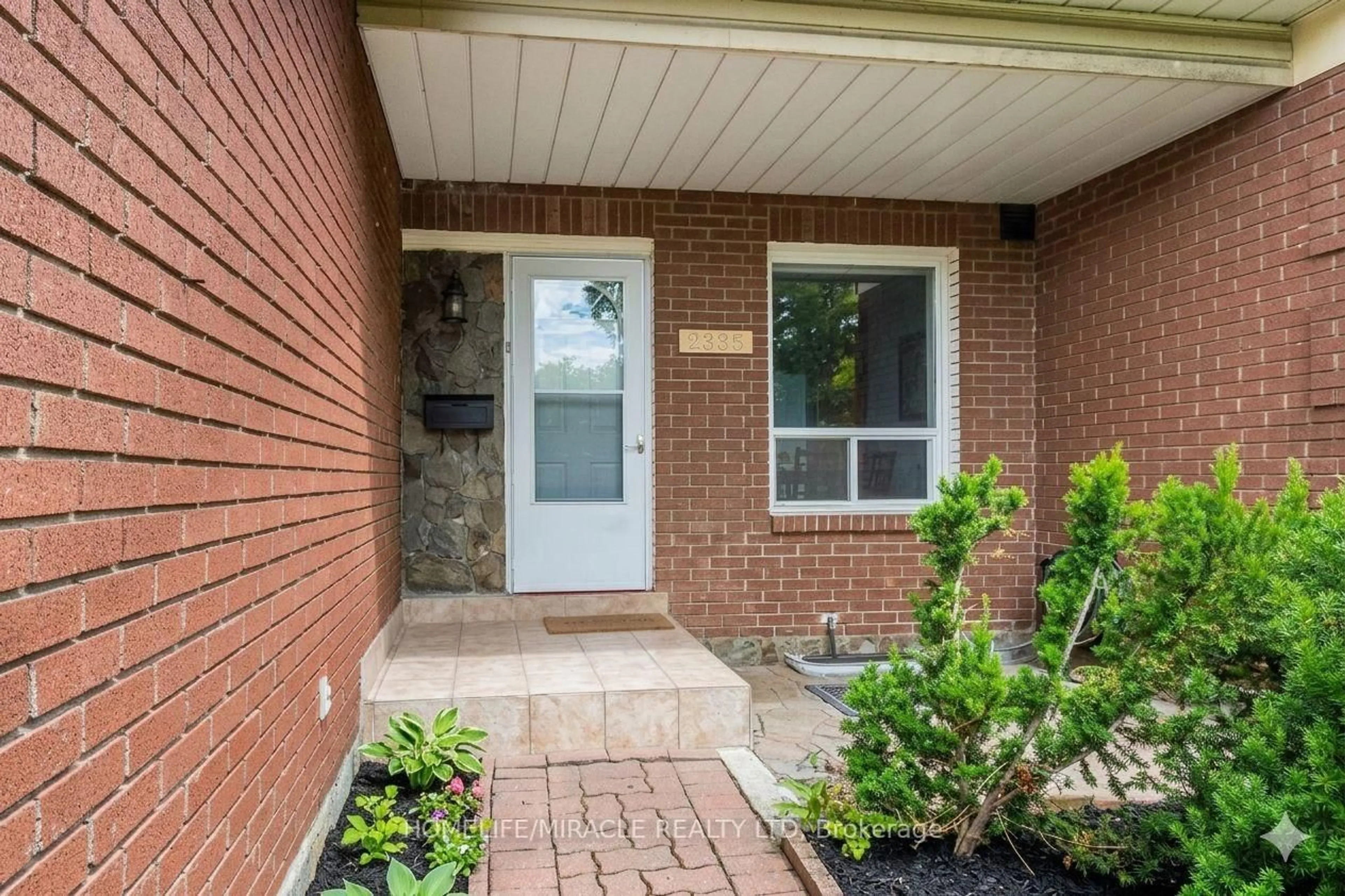 Unknown for 2335 Council Ring Rd, Mississauga Ontario L5L 1B9