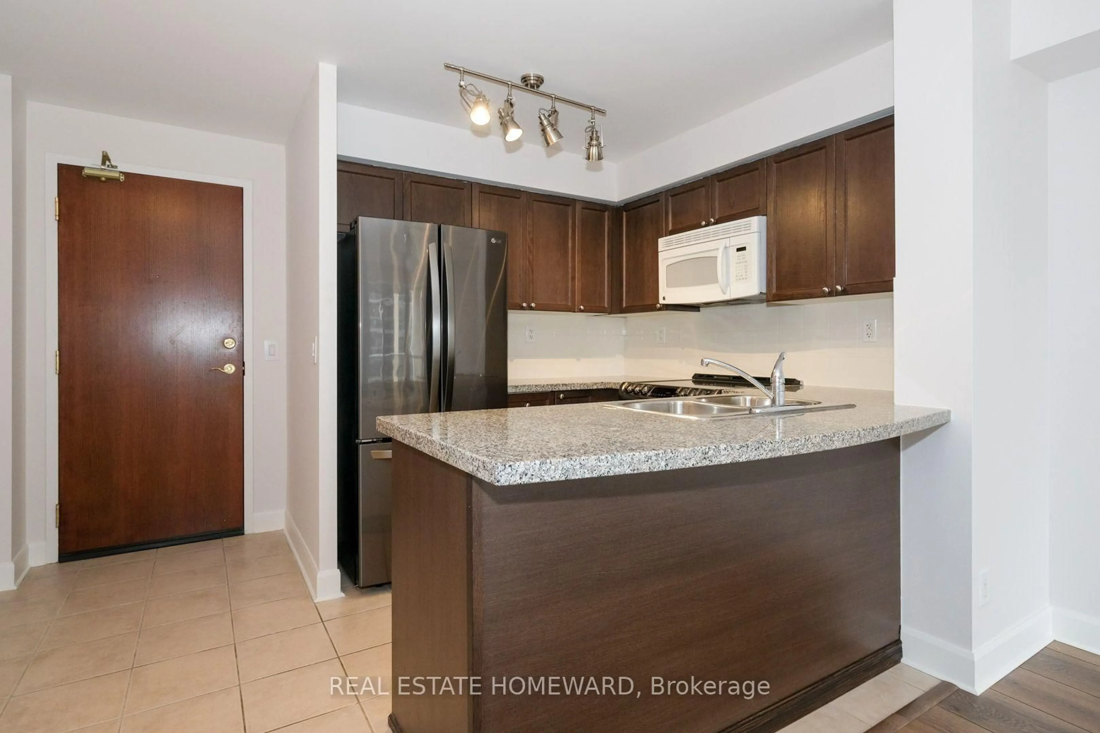 Standard kitchen, ceramic/tile floor for 5 Michael Power Pl #1805, Toronto Ontario M9A 0A3
