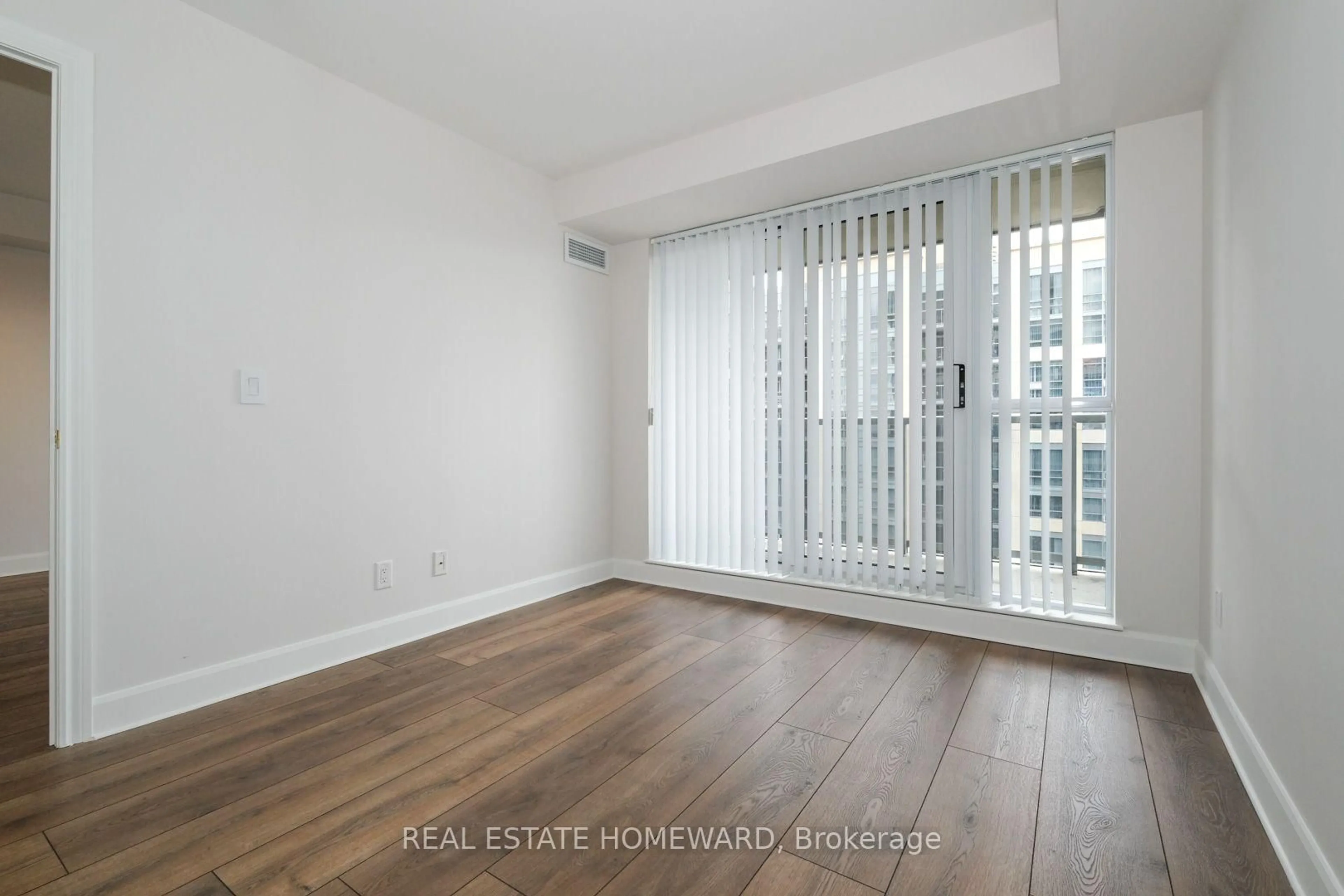 A pic of a room for 5 Michael Power Pl #1805, Toronto Ontario M9A 0A3