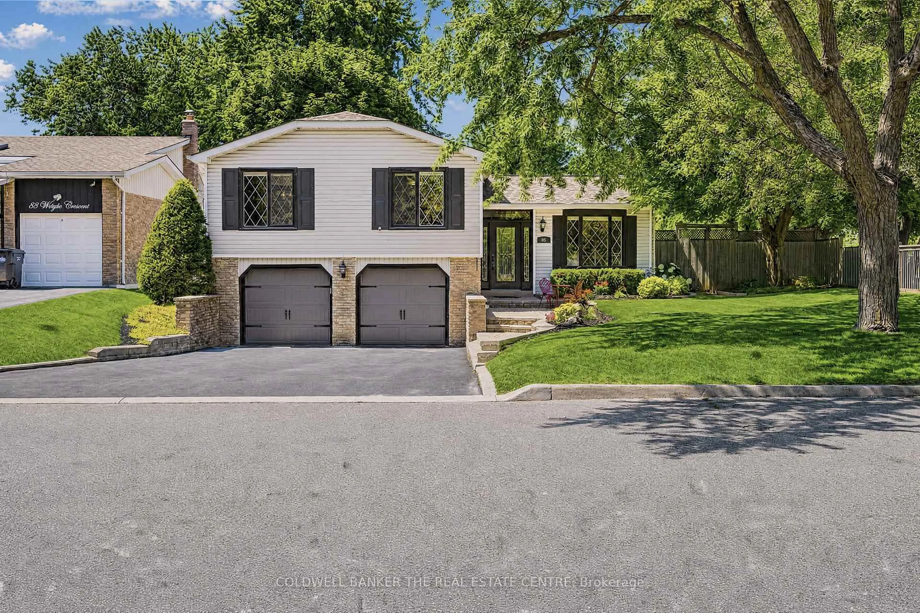 Unknown for 85 Wright Cres, Caledon Ontario L7E 3X6
