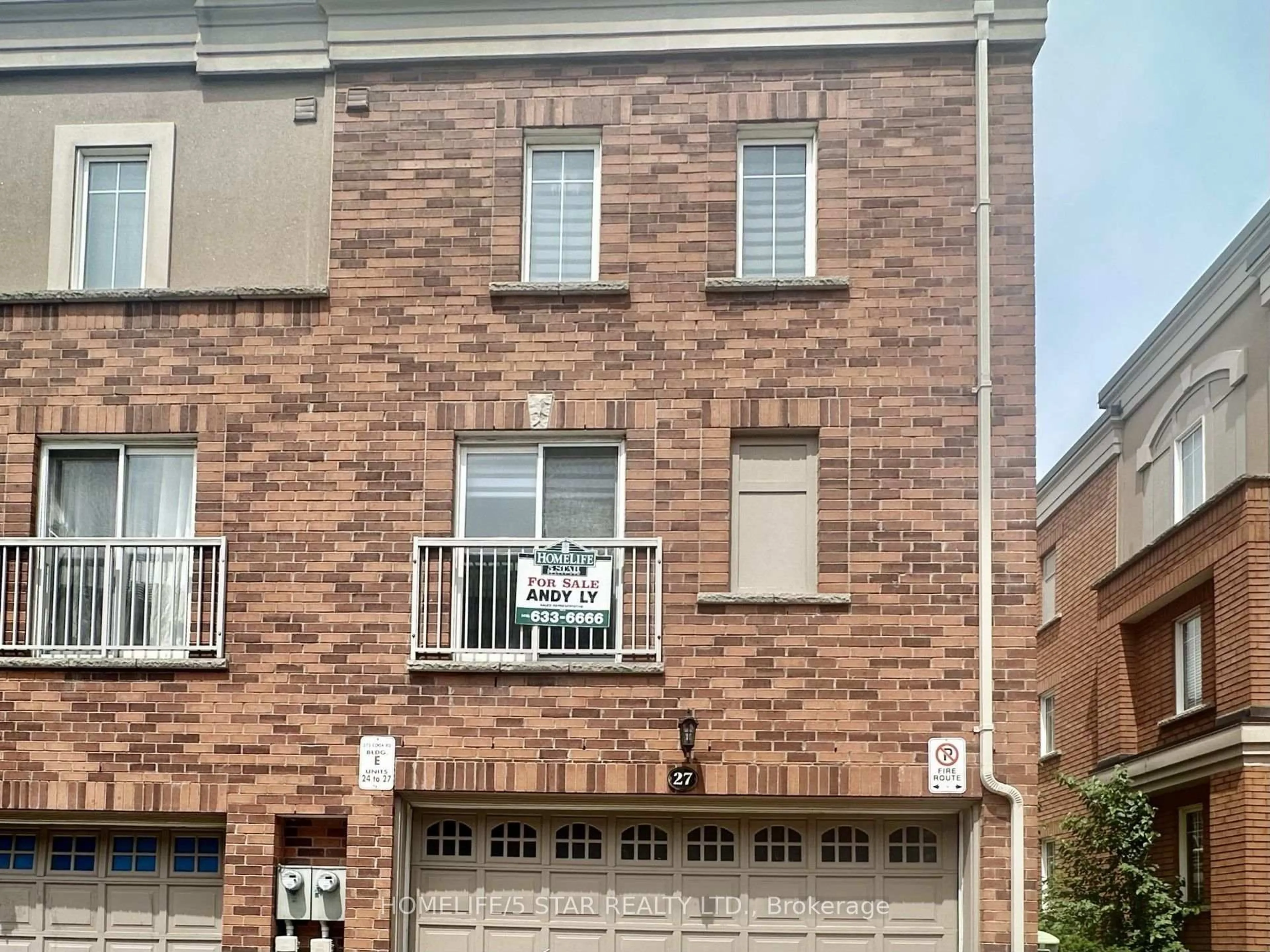 Home with brick exterior material, street for 375 Cook Rd #27, Toronto Ontario M3J 3T6