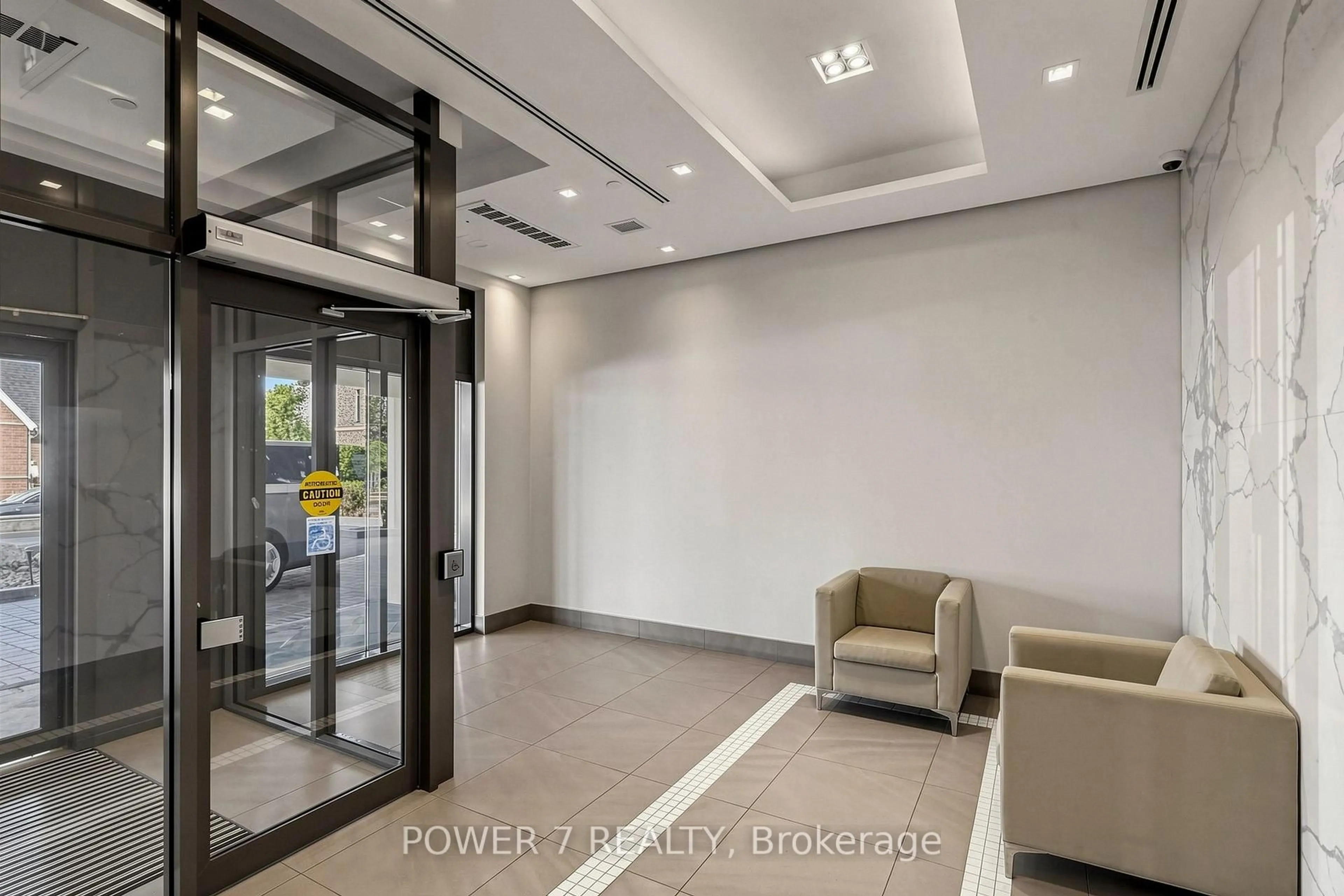 Indoor foyer for 16 McAdam Ave #510, Toronto Ontario M6A 0B9