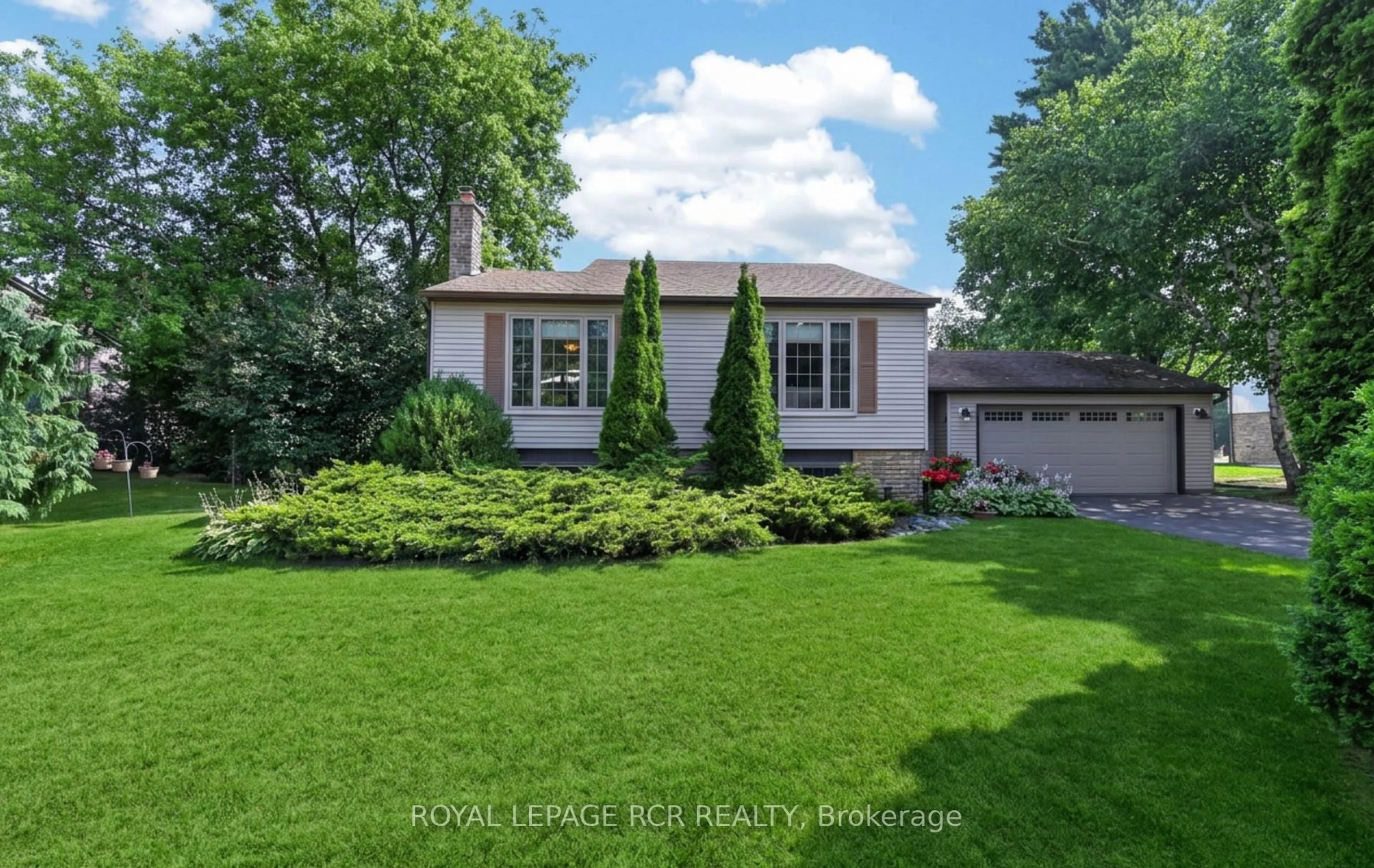Unknown for 60 Holmes Dr, Caledon Ontario L7K 0A7