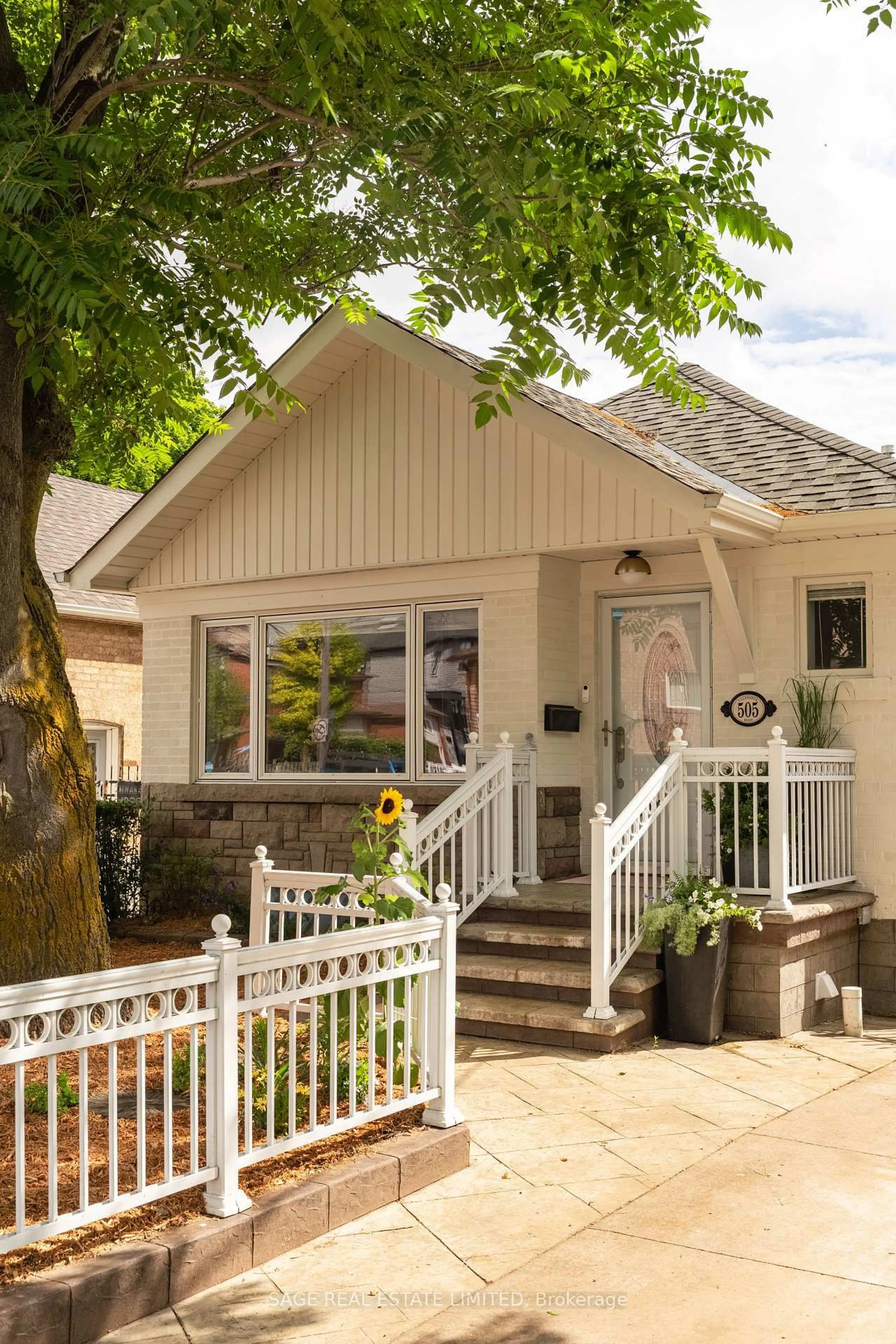 Home with vinyl exterior material, street for 505 Caledonia Rd, Toronto Ontario M6E 4V1