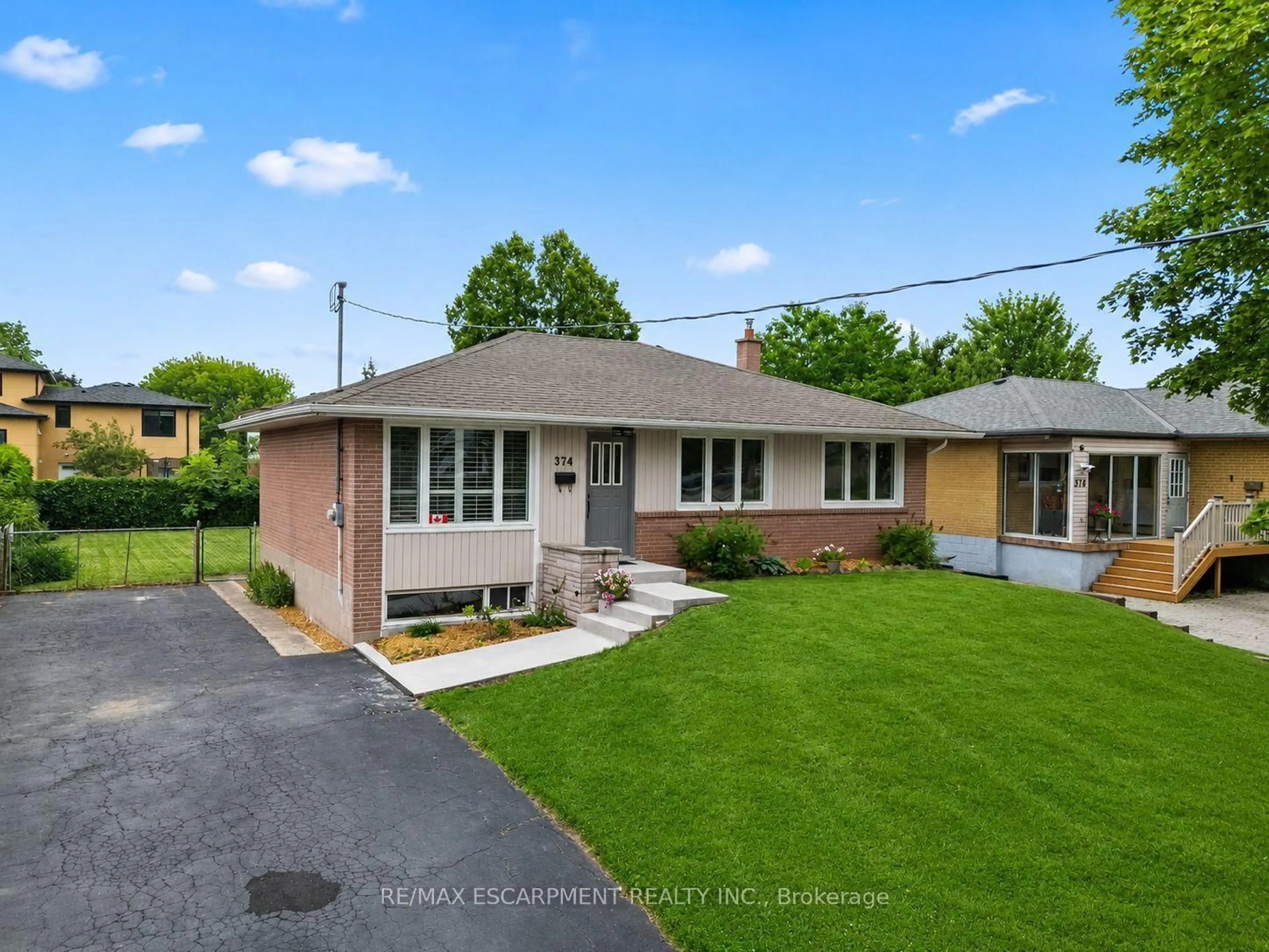 Unknown for 374 ST. AUGUSTINE Dr, Oakville Ontario L6K 3E9