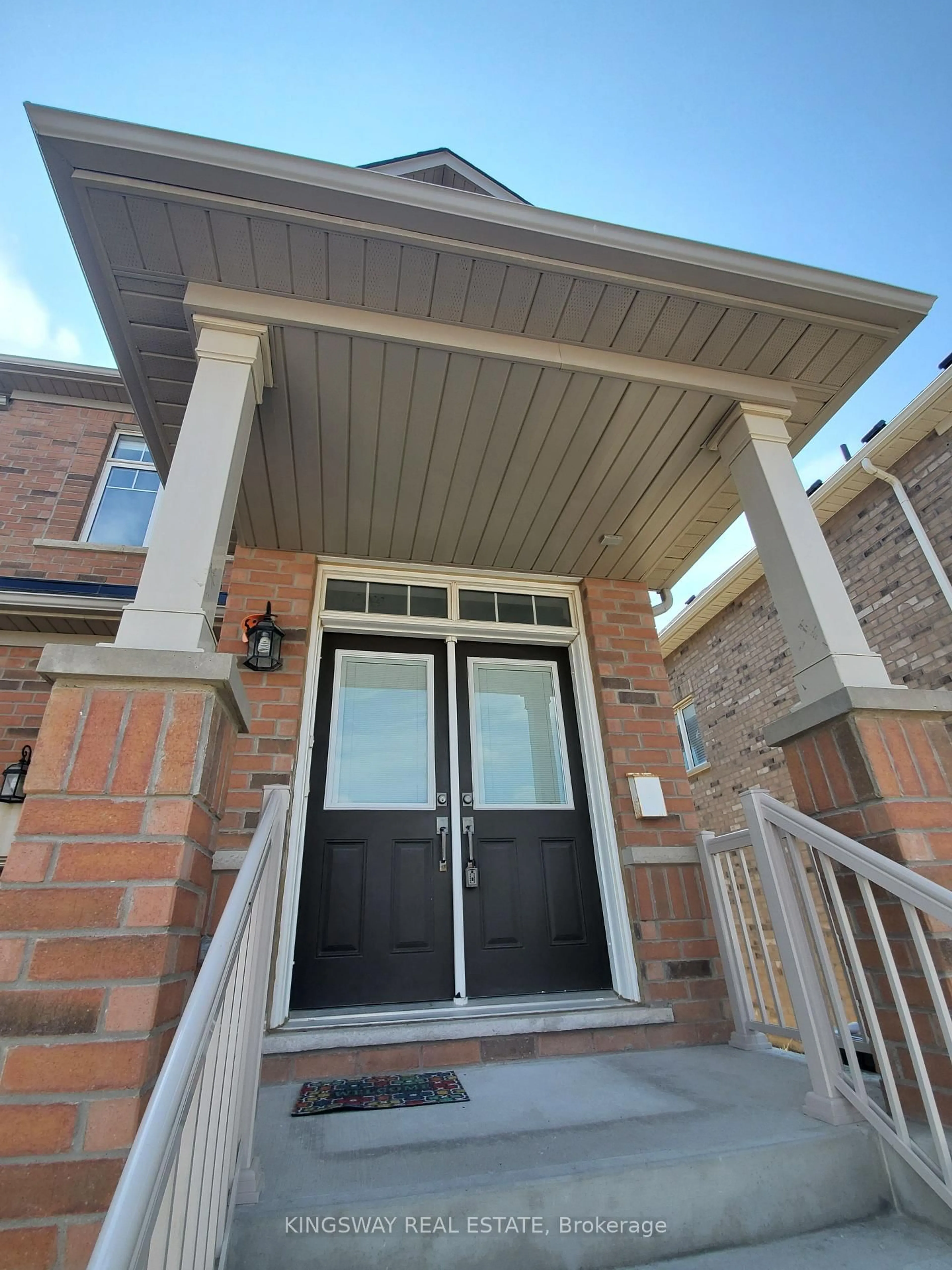 Home with brick exterior material, street for 593 Remembrance Rd, Brampton Ontario L7A 4L2