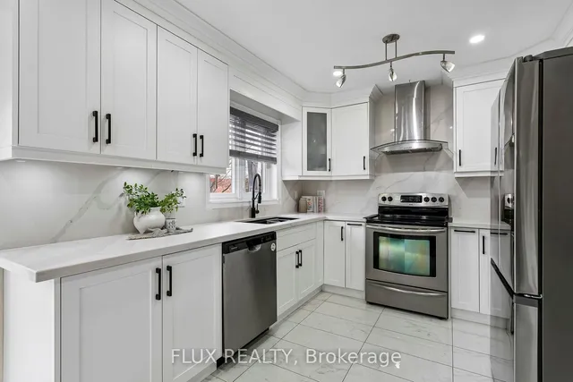 6769 Gracefield Dr, Mississauga 2