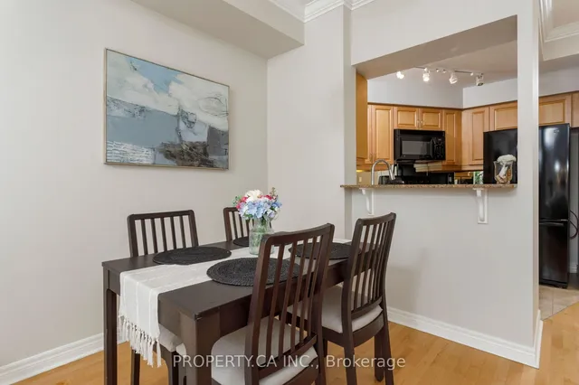 40 Old Mill Rd #204, Oakville 4