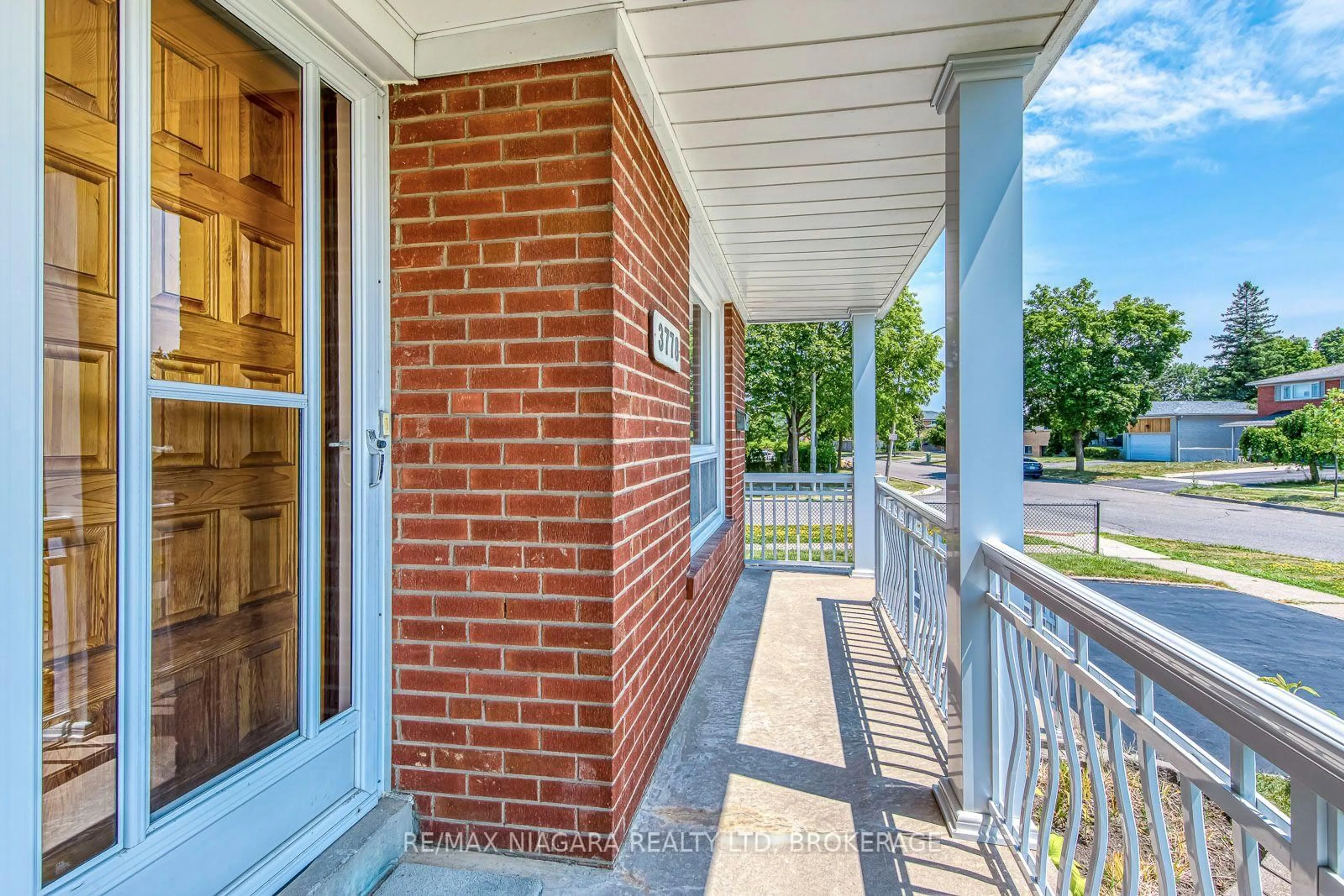 Home with brick exterior material, street for 3778 Corliss Cres, Mississauga Ontario L4T 2Z5