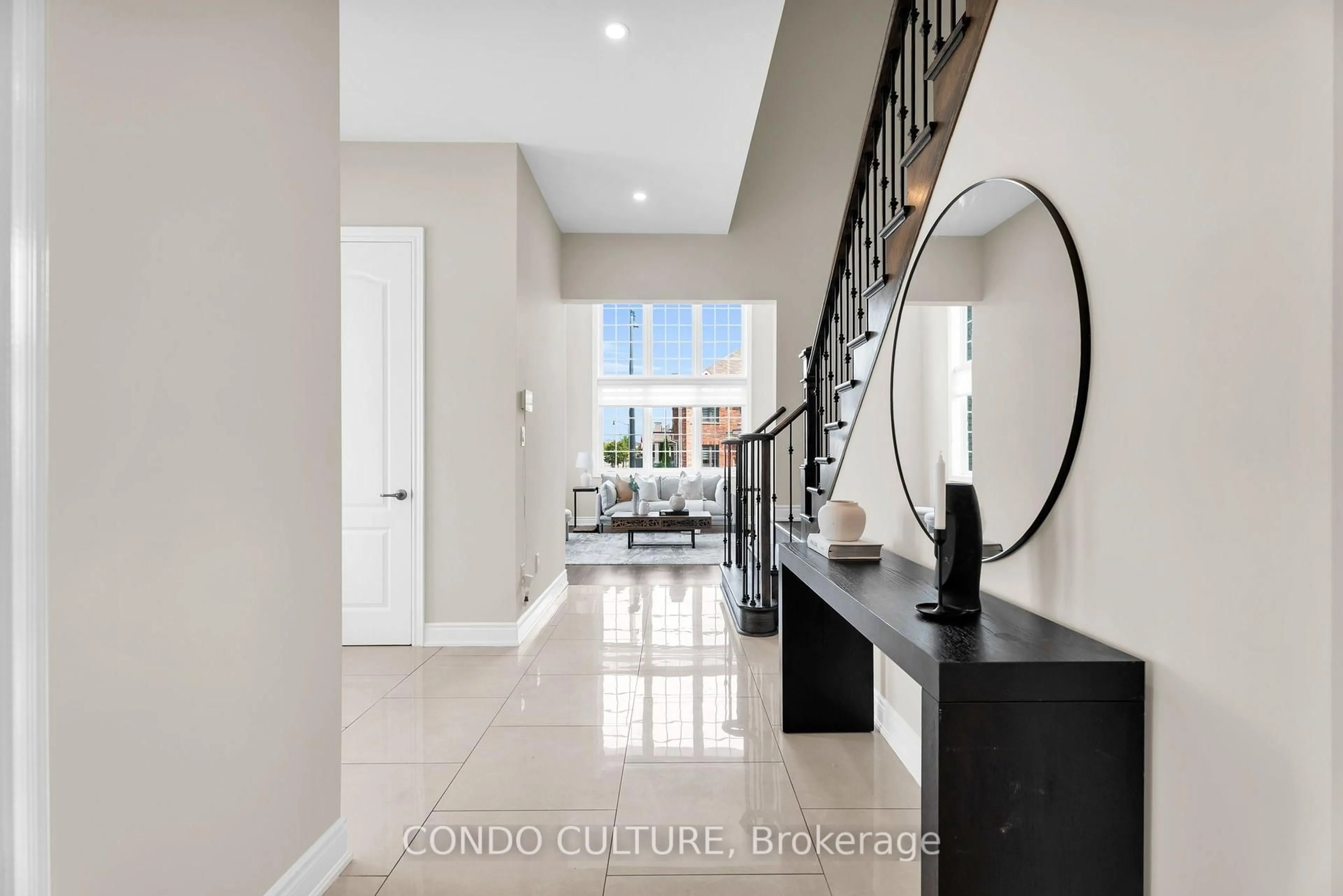 Indoor entryway for 23 Martin Byrne Dr, Brampton Ontario L6P 4G2