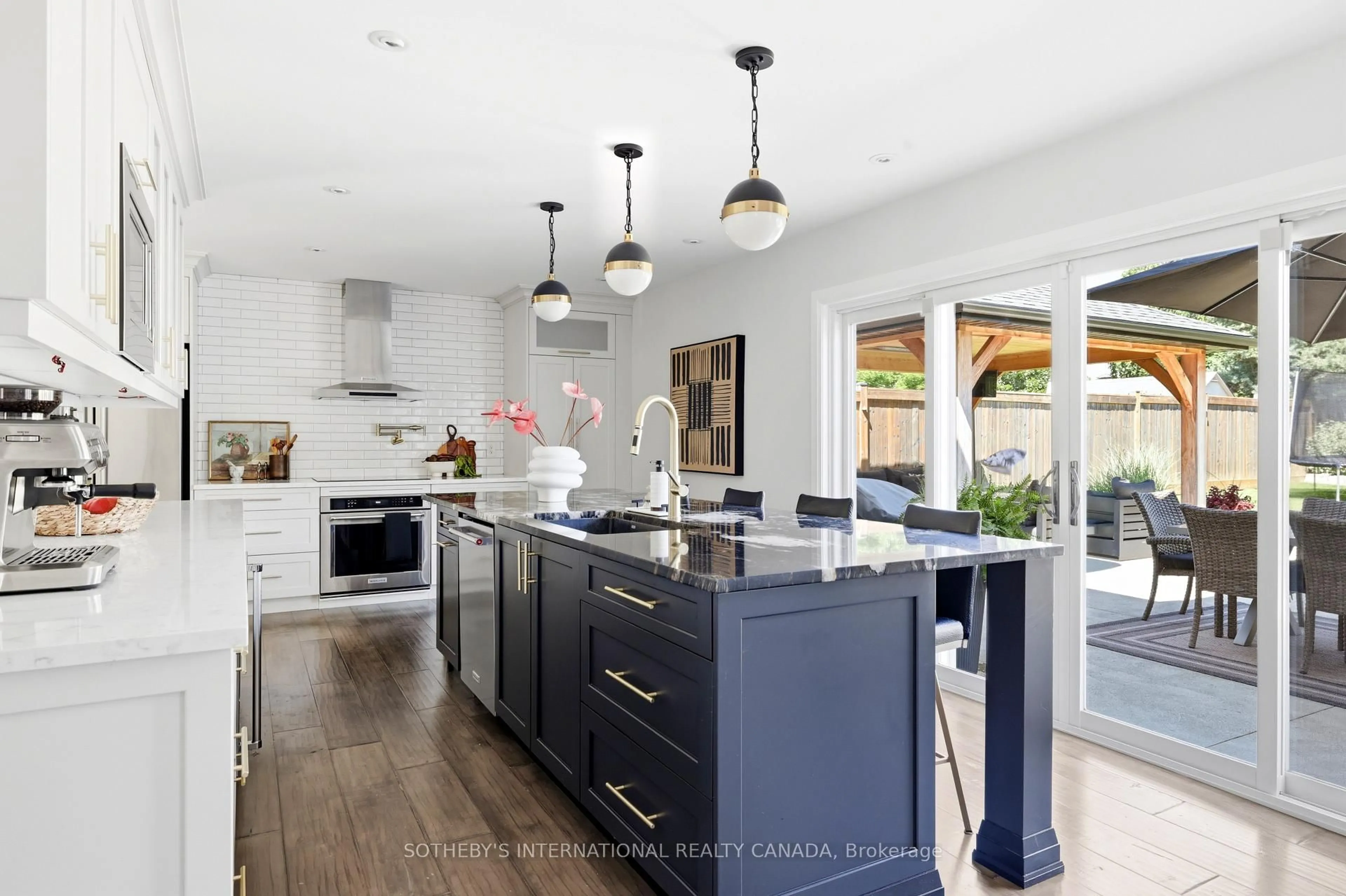 Open concept kitchen, unknown for 2171 Devlin Dr, Burlington Ontario L7P 3C6