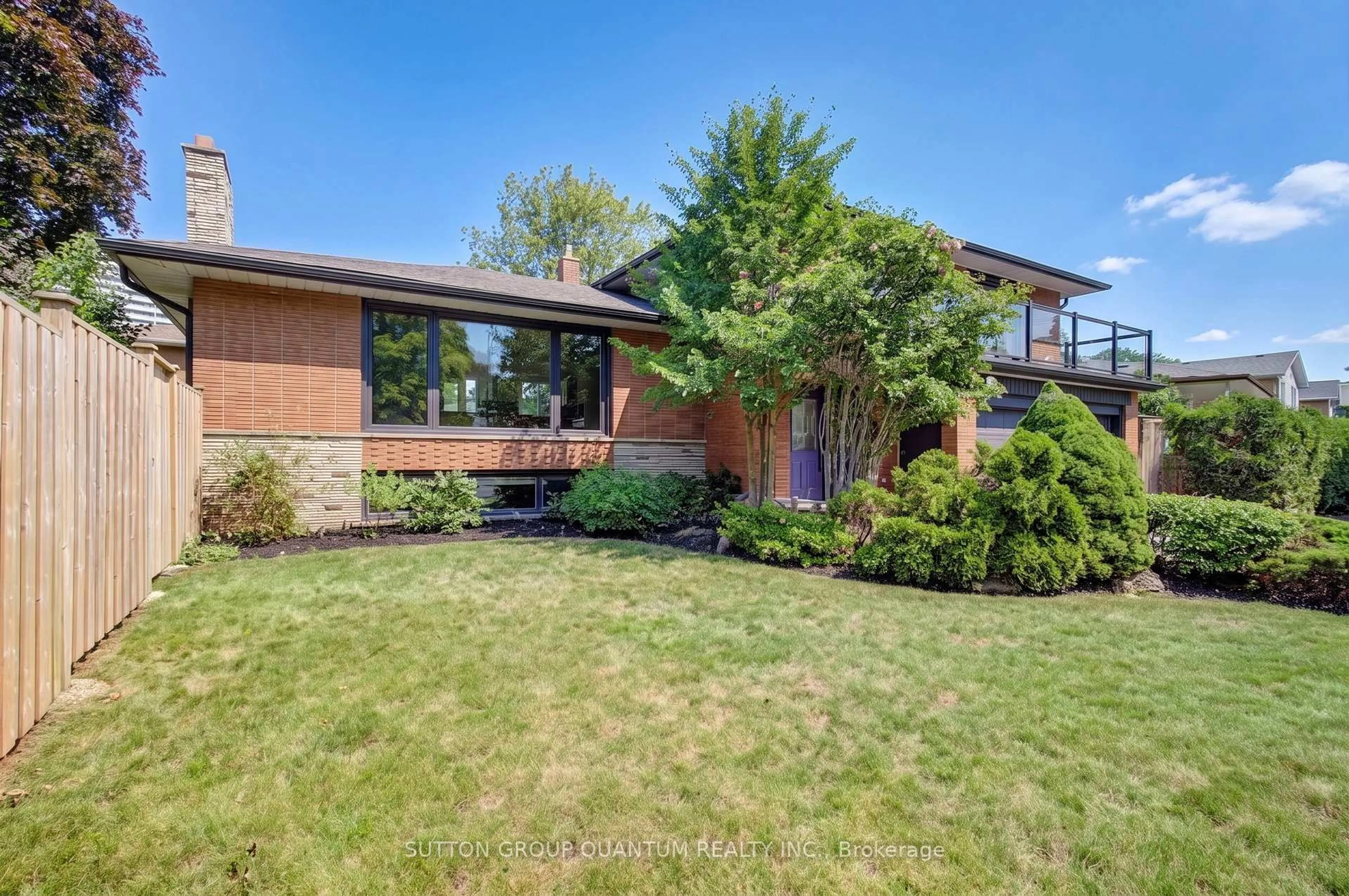 Home with brick exterior material, street for 3456 Riverspray Cres, Mississauga Ontario L4Y 3M7