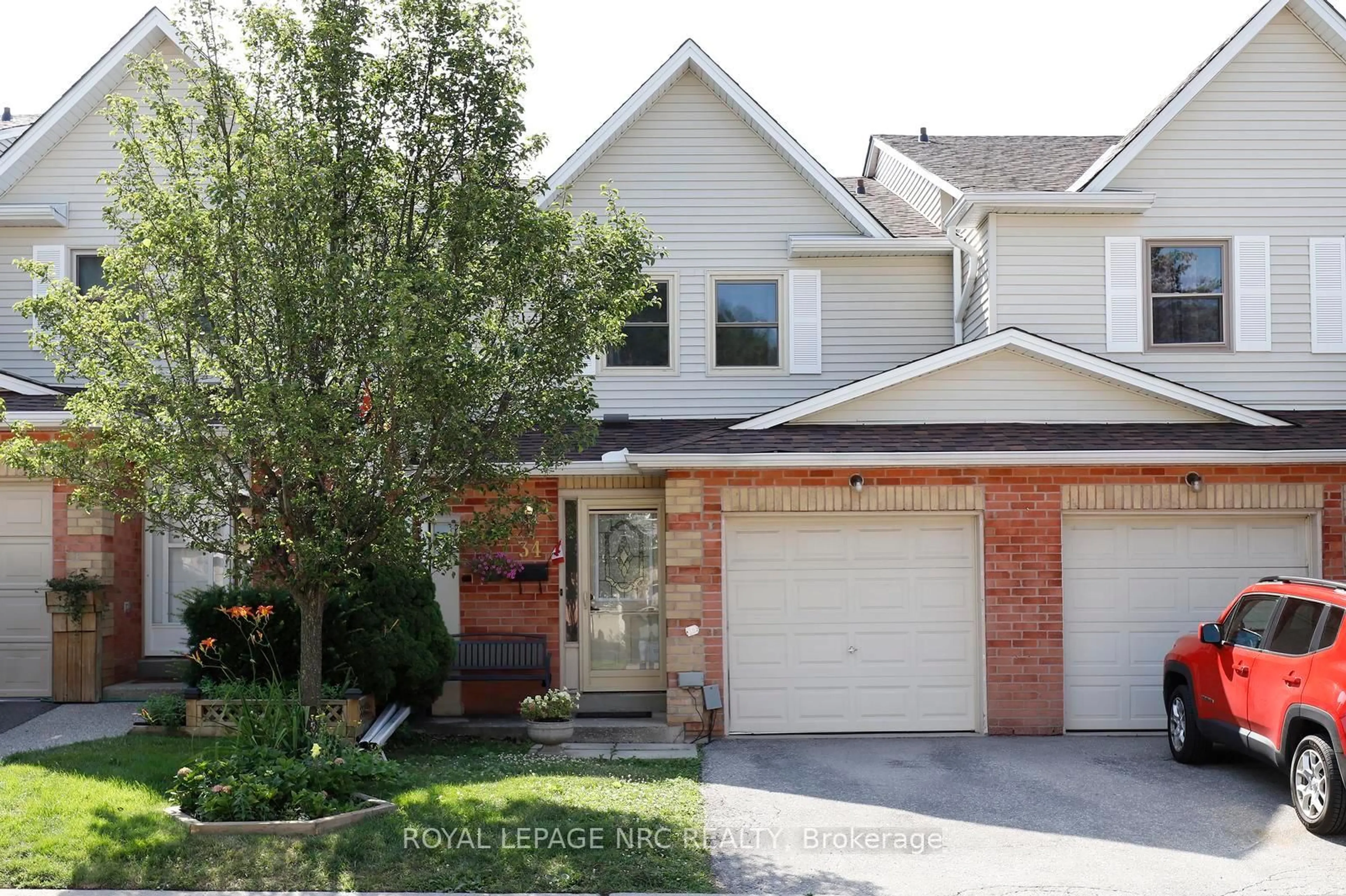 Home with brick exterior material, street for 1226 Kirstie Crt #34, Oakville Ontario L6H 5C4