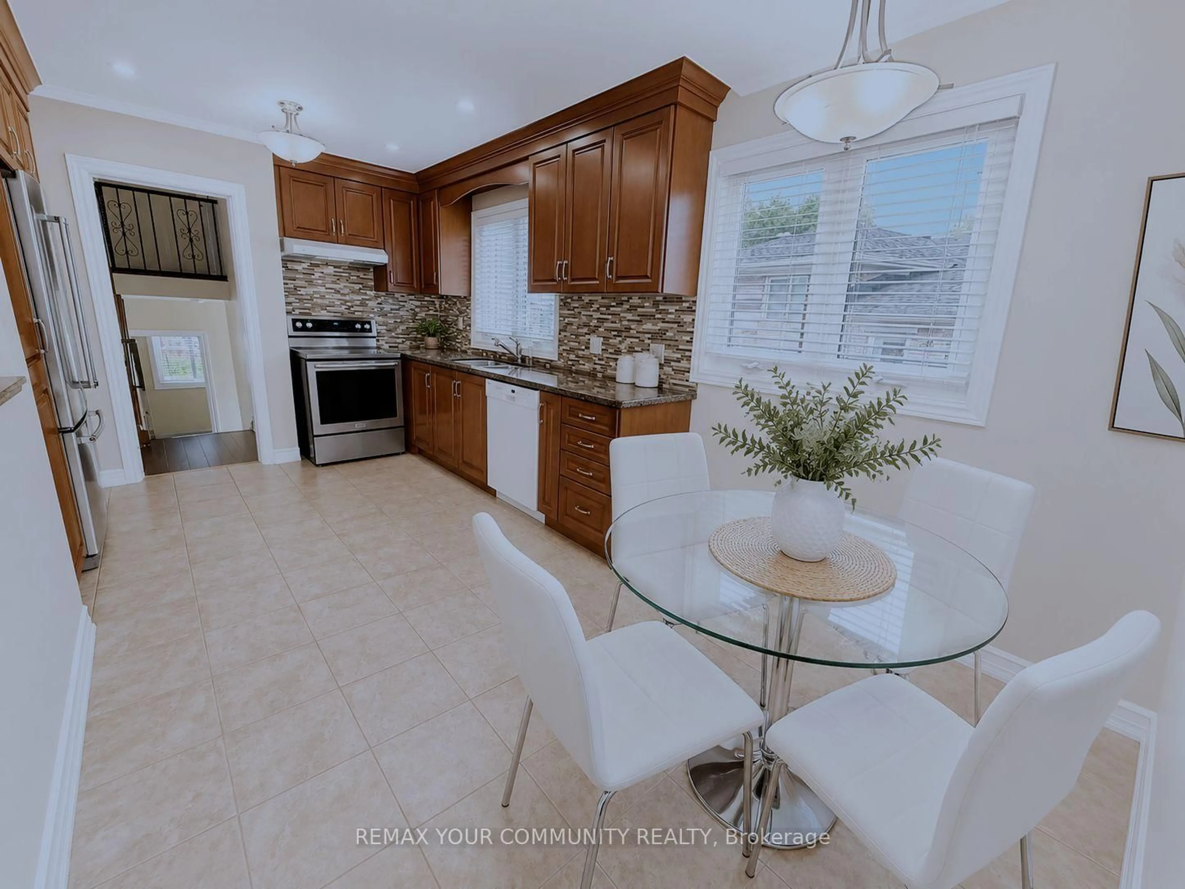Open concept kitchen, ceramic/tile floor for 71 Gambello Cres, Toronto Ontario M3J 1W2