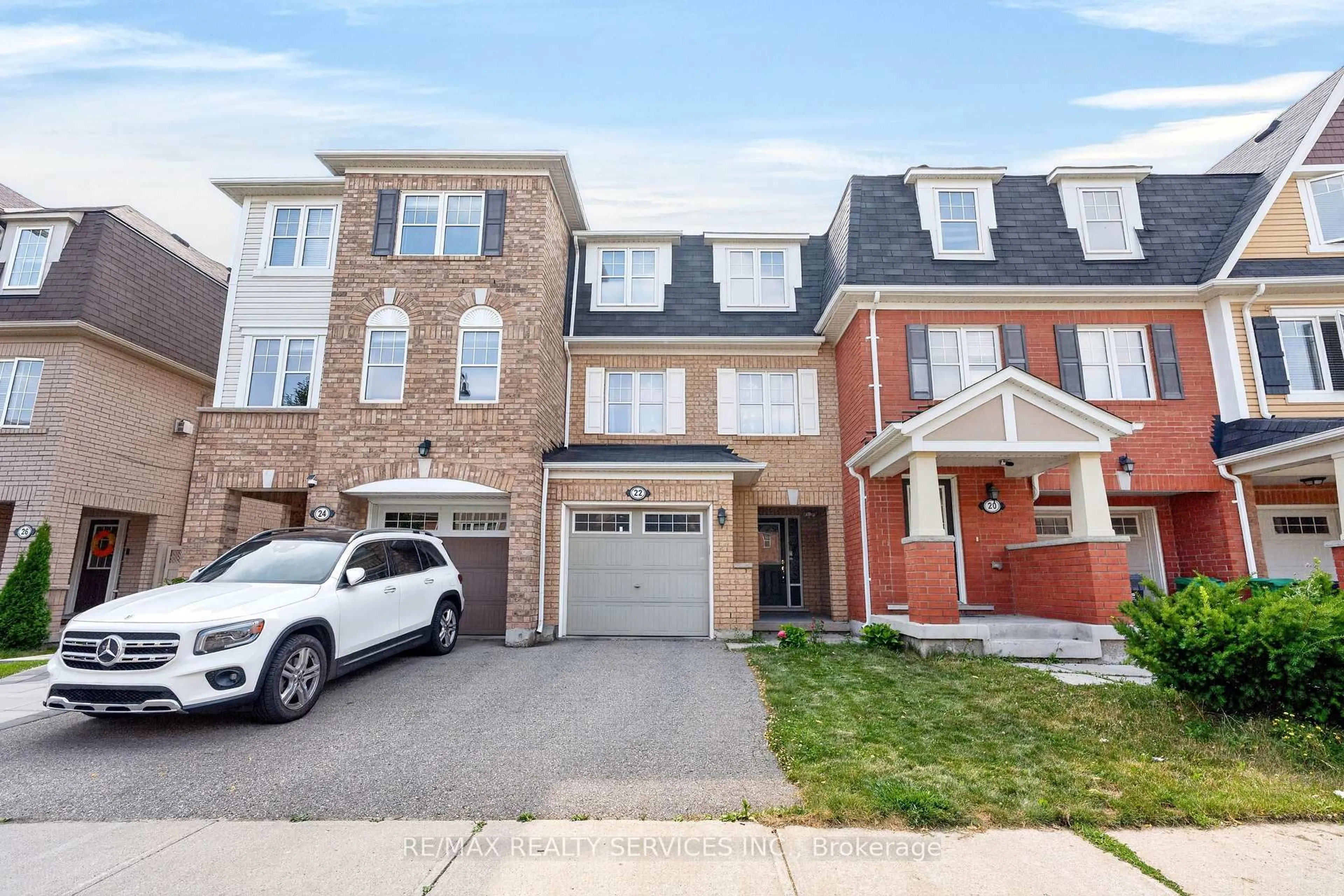 Home with brick exterior material, street for 22 Affleck Rd, Brampton Ontario L7A 3Y8