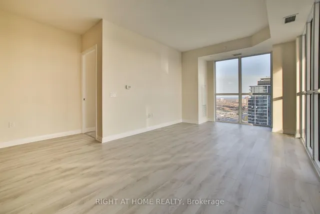 35 WATERGARDEN Dr #2014, Mississauga 4