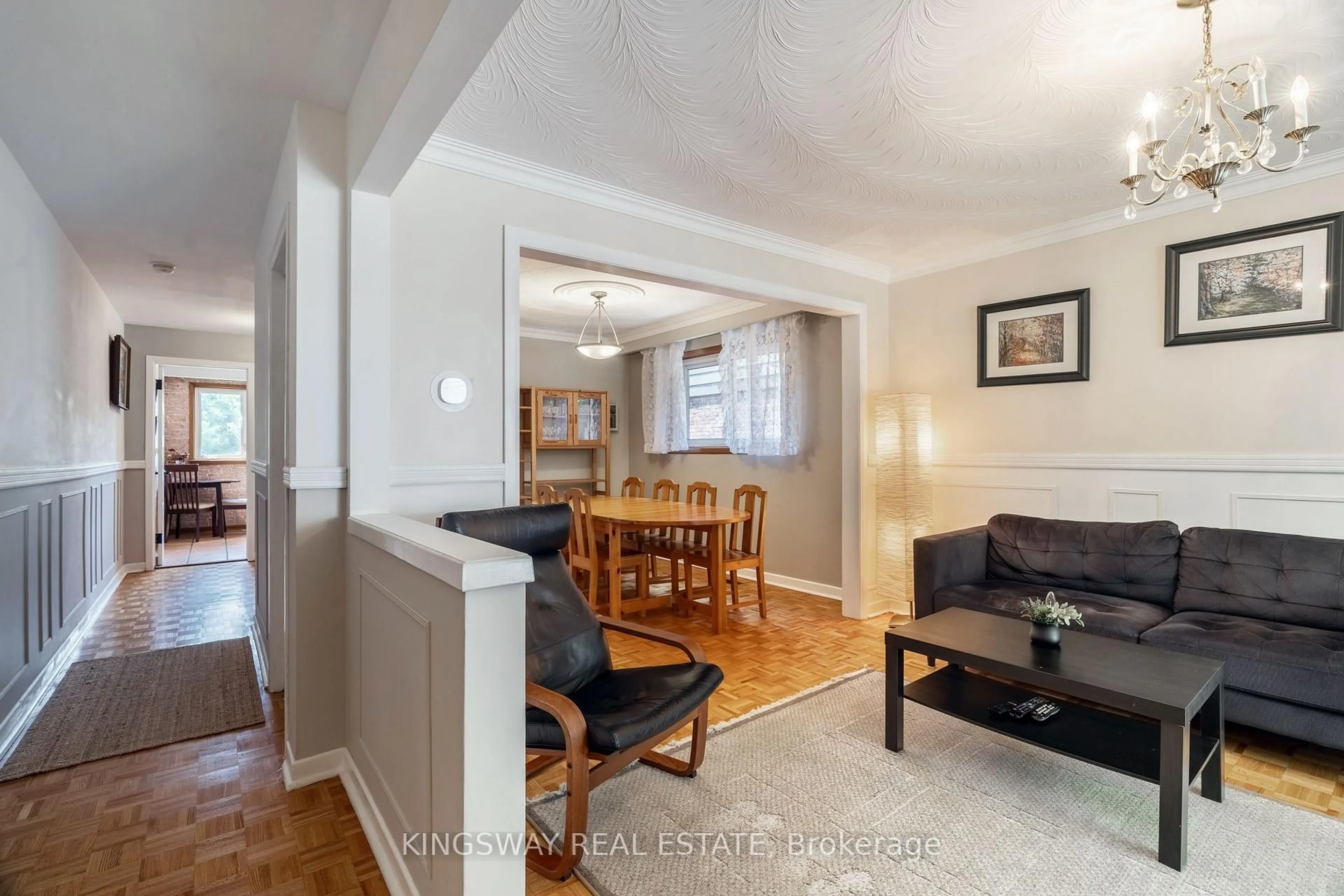 Living room with furniture, unknown for 121 Lake Cres, Toronto Ontario M8V 1W2