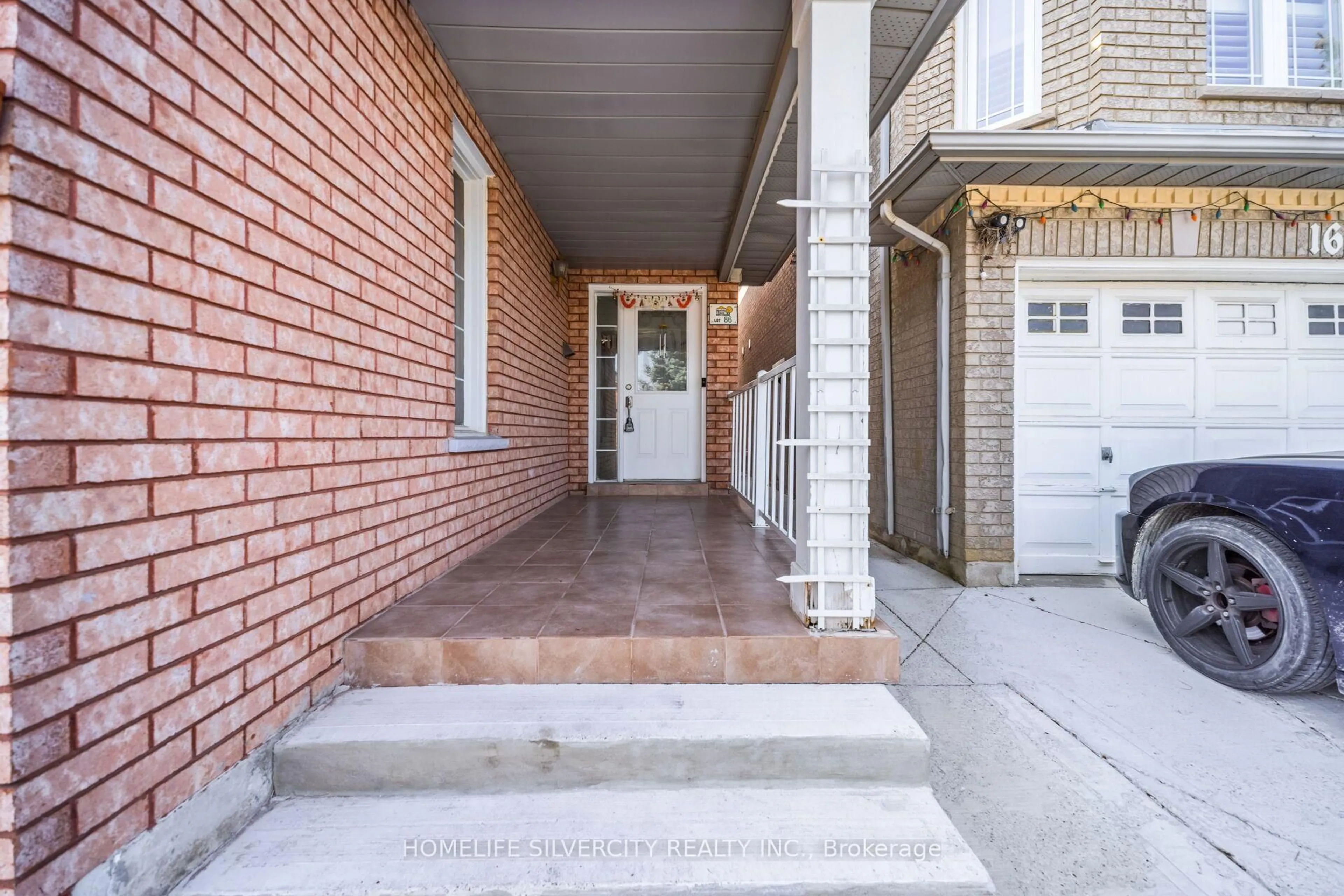 Unknown for 14 Sahara Tr, Brampton Ontario L6R 1P2