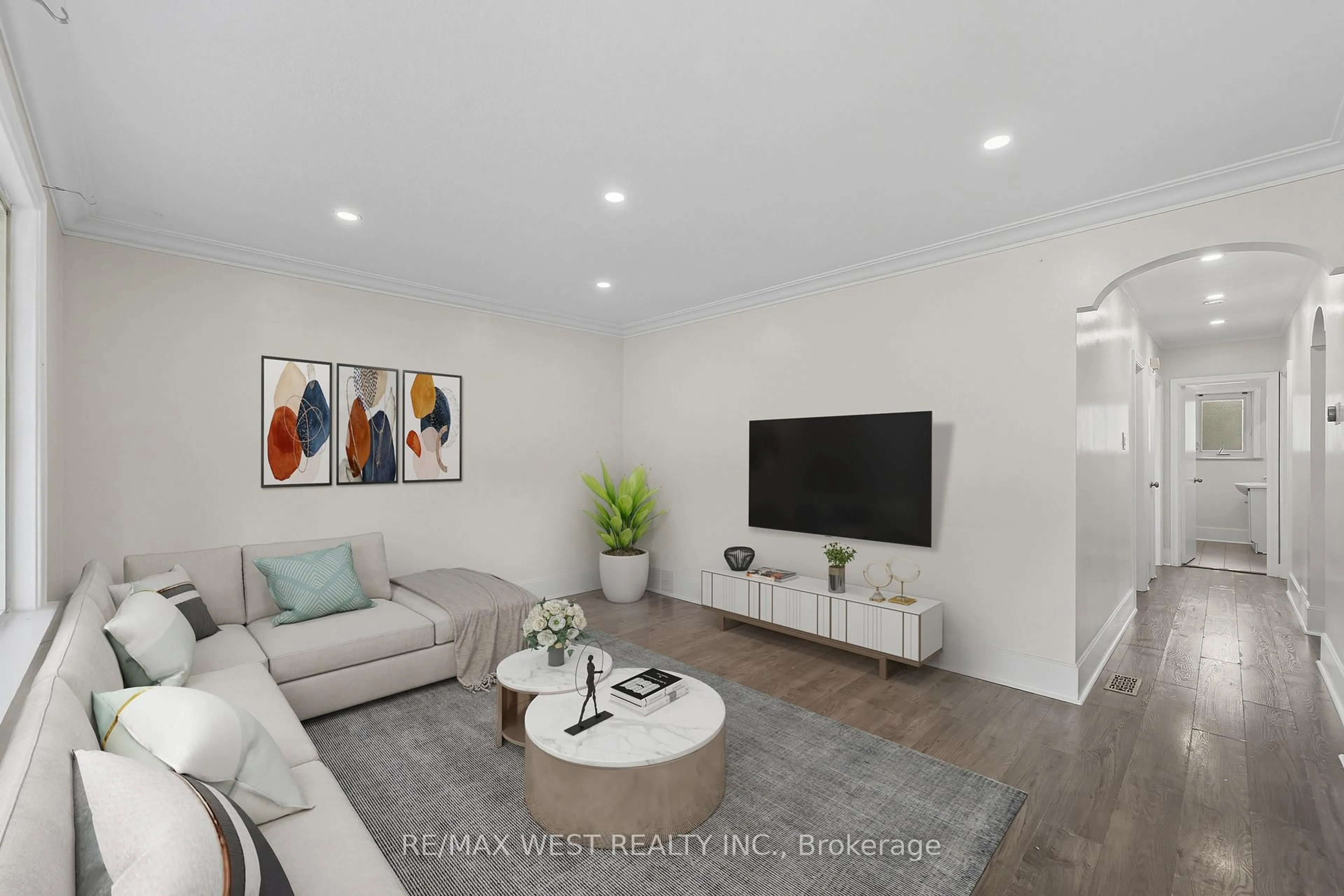 Living room with furniture, unknown for 38 Feltham Ave, Toronto Ontario M6N 2C3