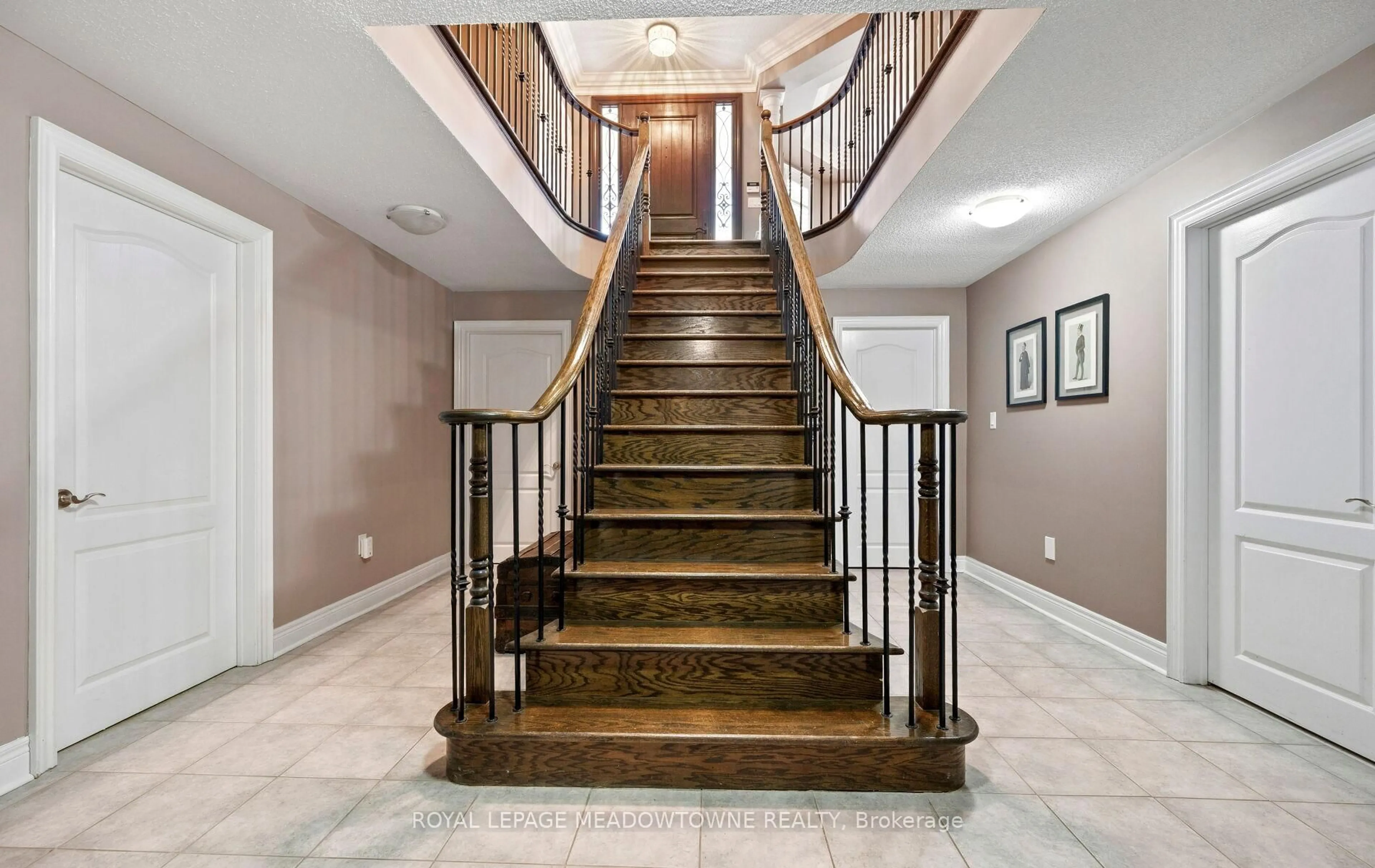 Stairs for 5 McNutt St, Brampton Ontario L6Y 5S3