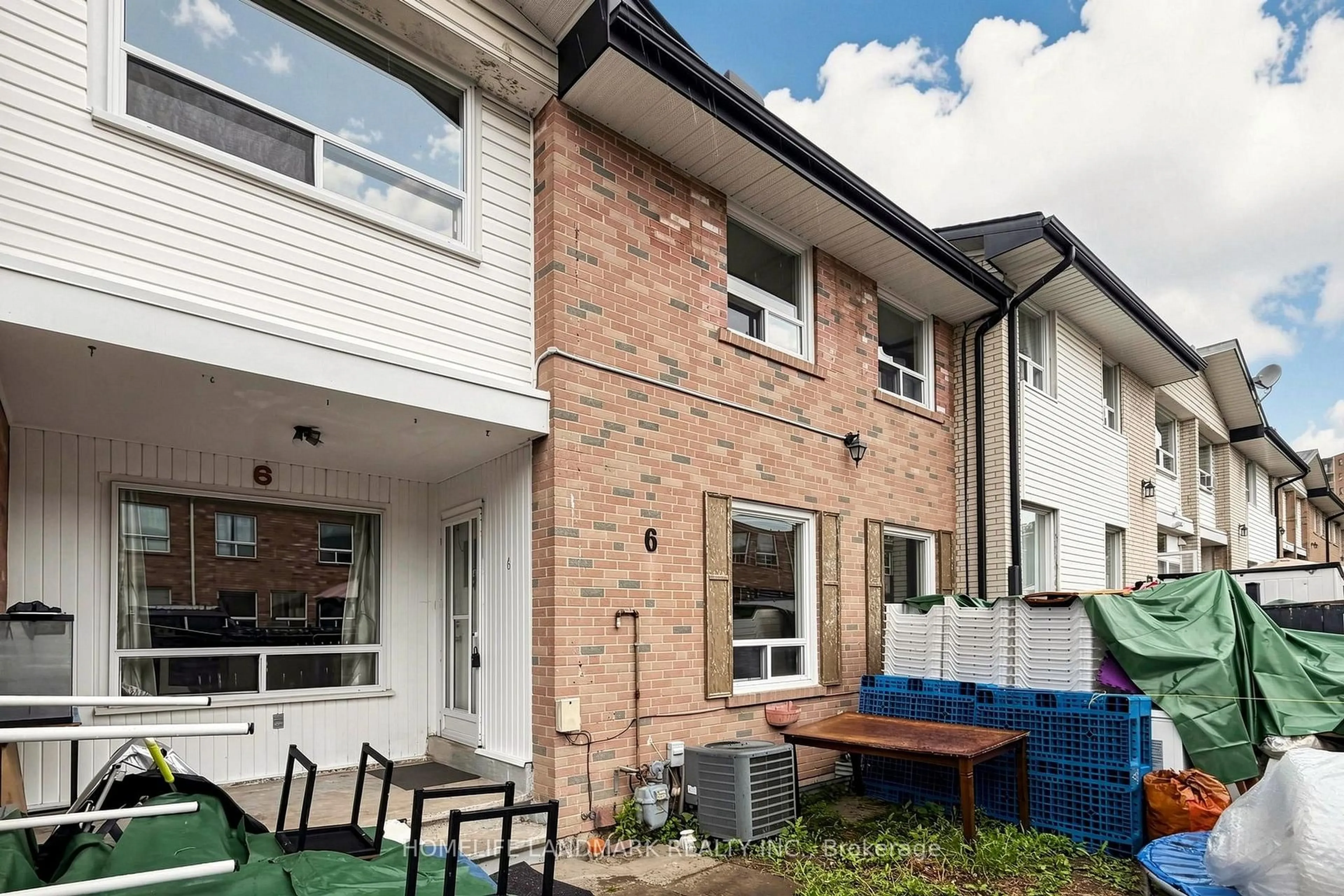 Unknown for 61 Ardglen Dr #6, Brampton Ontario L6W 1V1