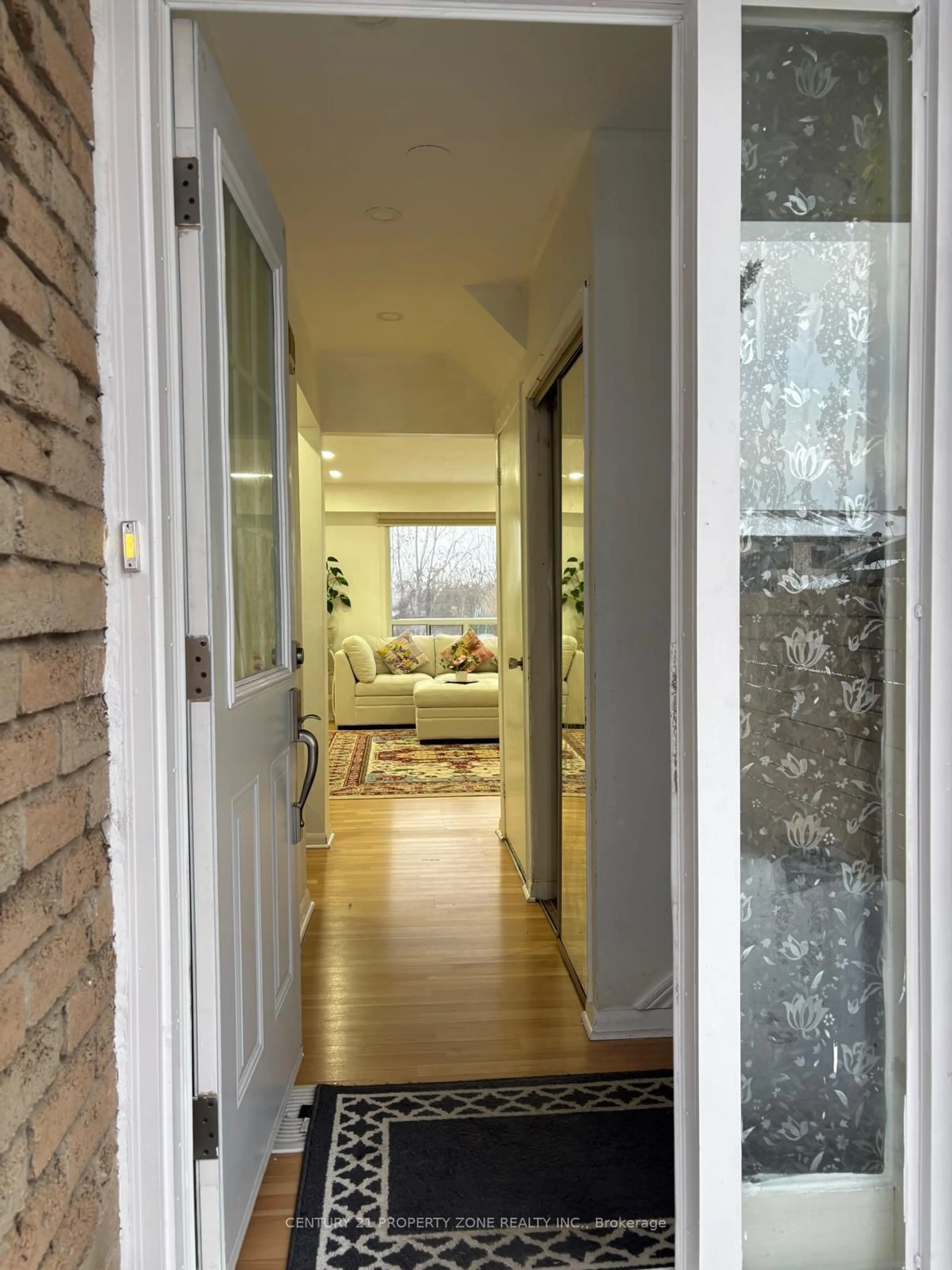 Indoor entryway for 244 Royal Salisbury Way, Brampton Ontario L6V 3H4