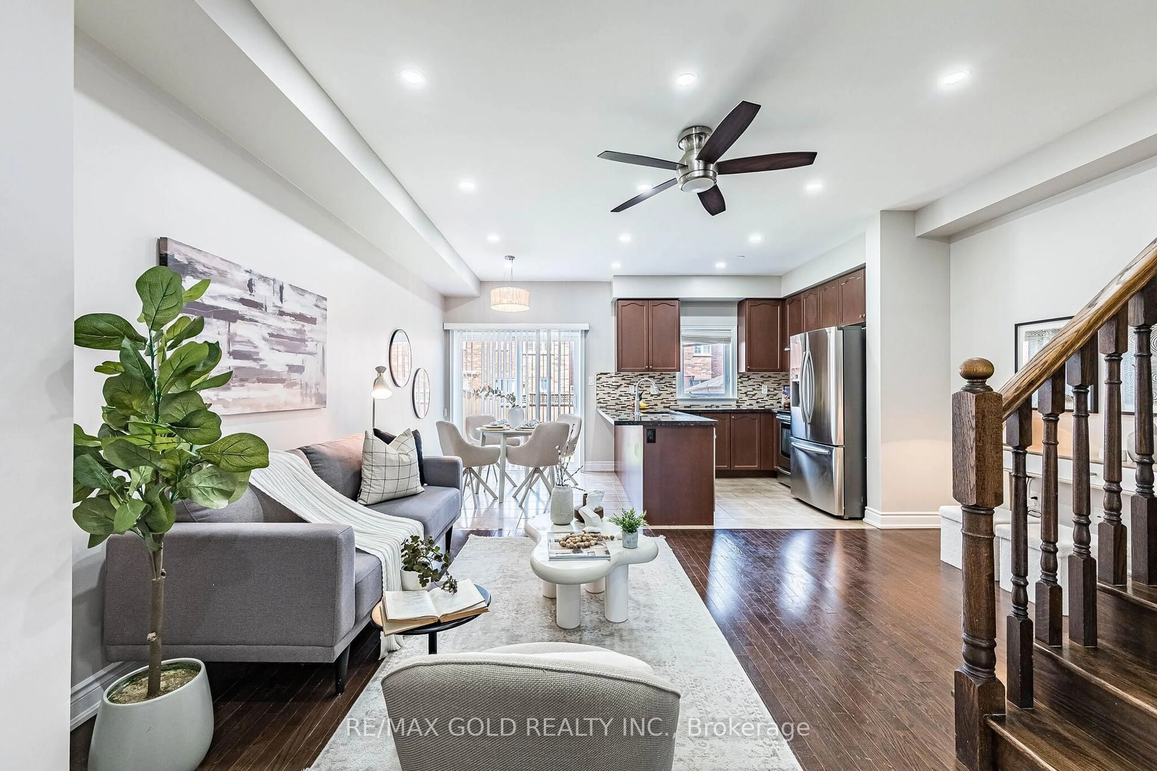 Open concept kitchen, unknown for 20 Brussels Ave, Brampton Ontario L6Z 0A5