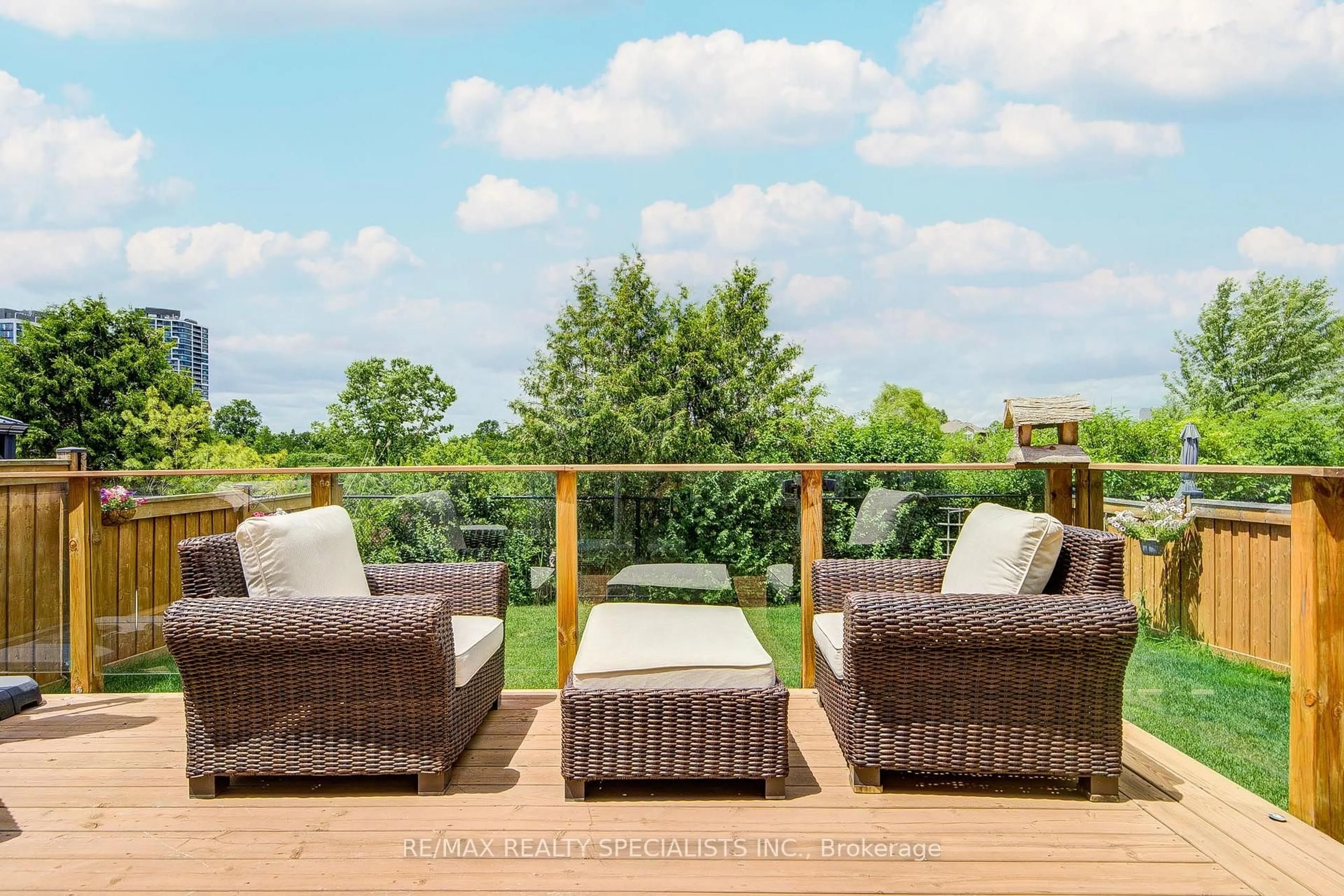 Patio, water/lake/river/ocean view for 629 Symons Crossing, Milton Ontario L9T 7S2