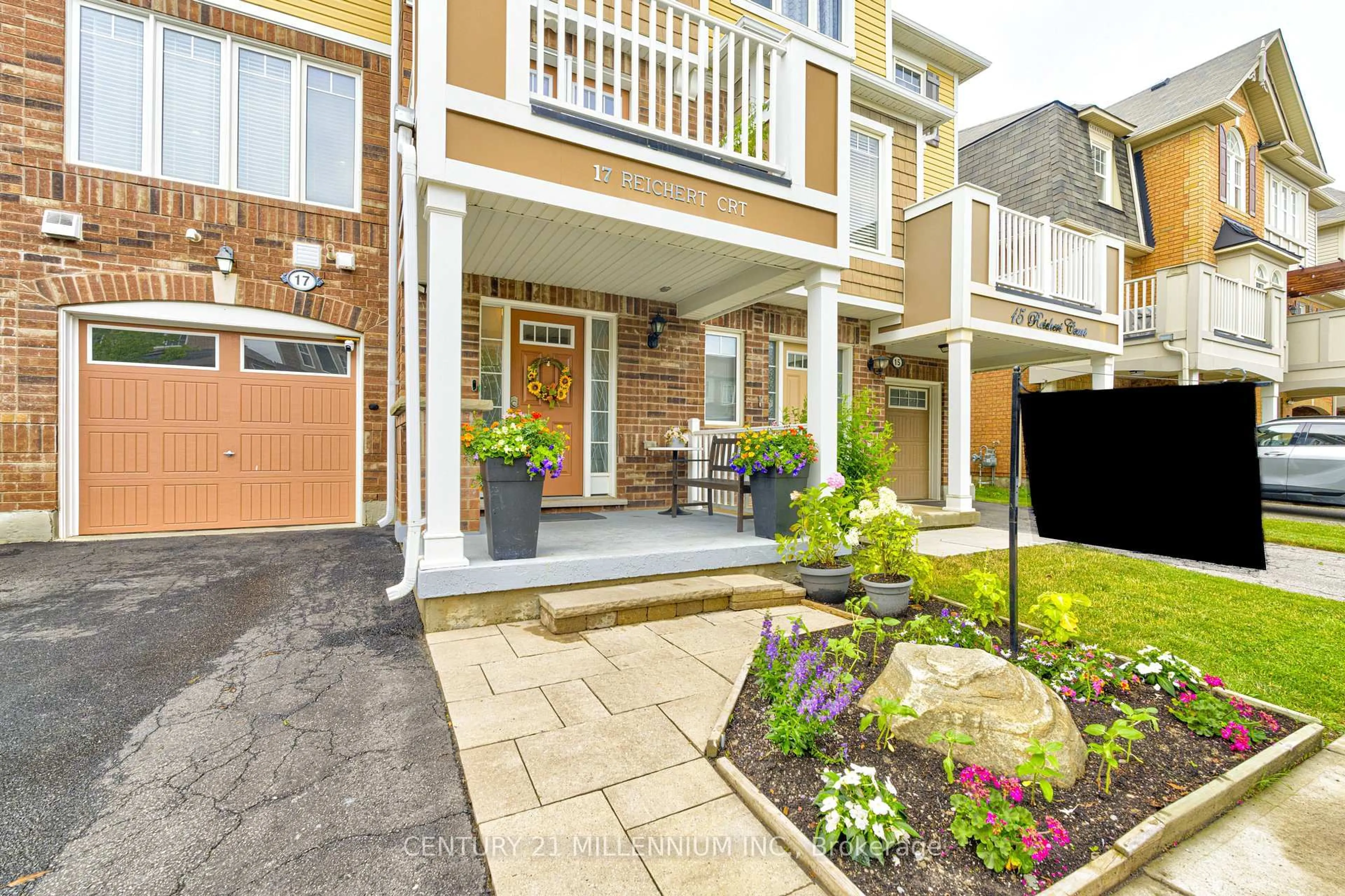 Unknown for 17 Reichert Crt, Milton Ontario L9T 8R7