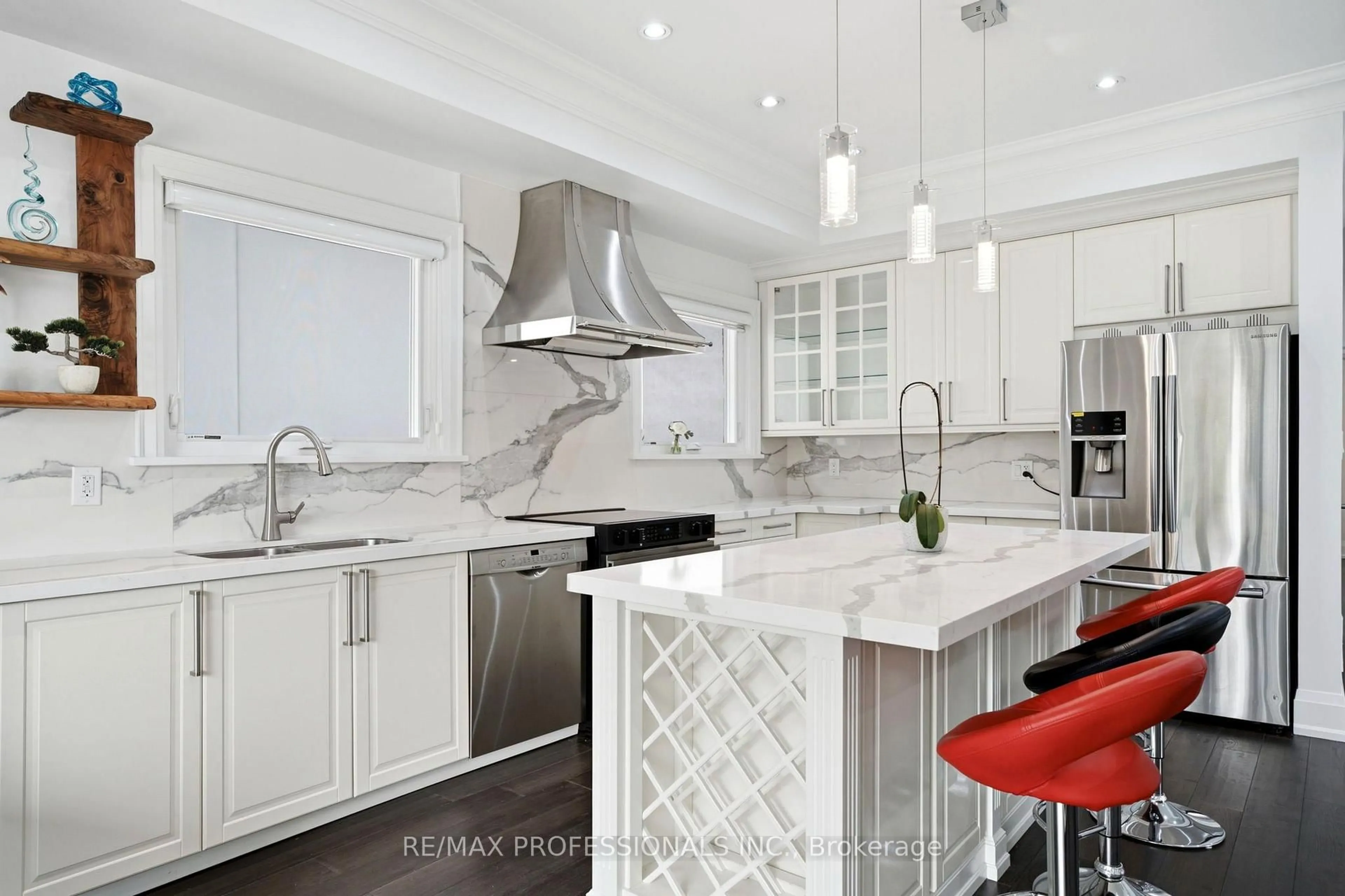 Contemporary kitchen, ceramic/tile floor for 77 Cronin Dr, Toronto Ontario M9B 4V3