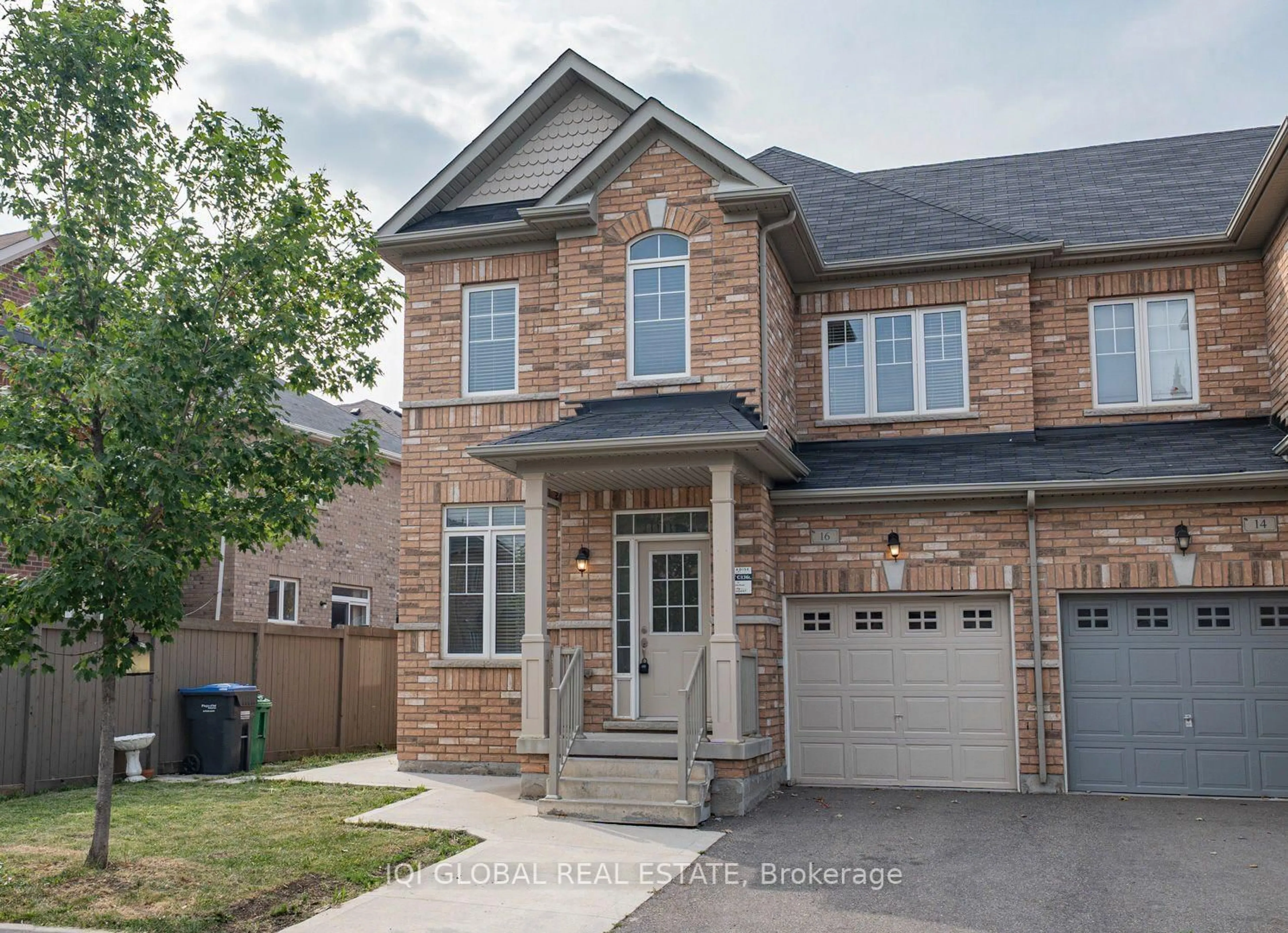 Home with brick exterior material, street for 16 Zenida Rd, Brampton Ontario L7A 0C4