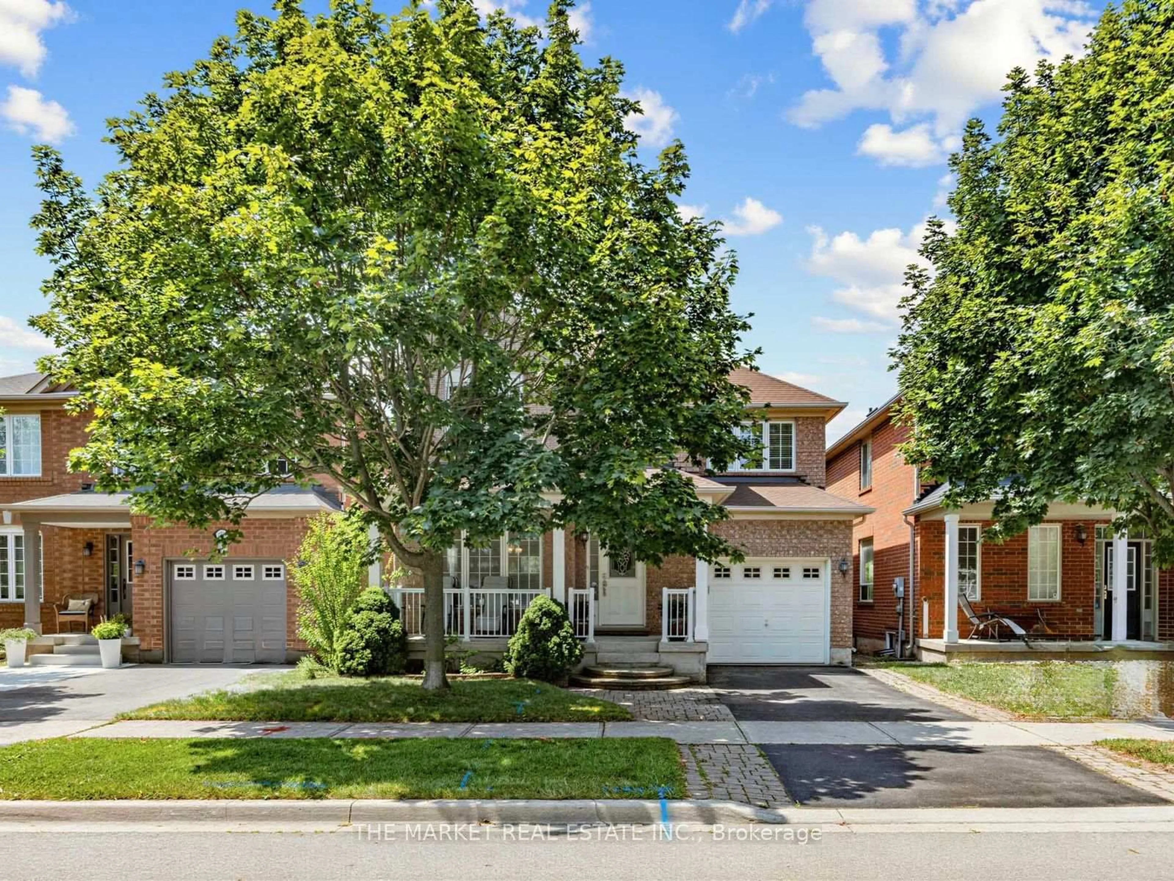 Home with brick exterior material, street for 2278 Dunforest Cres, Oakville Ontario L6M 4X3