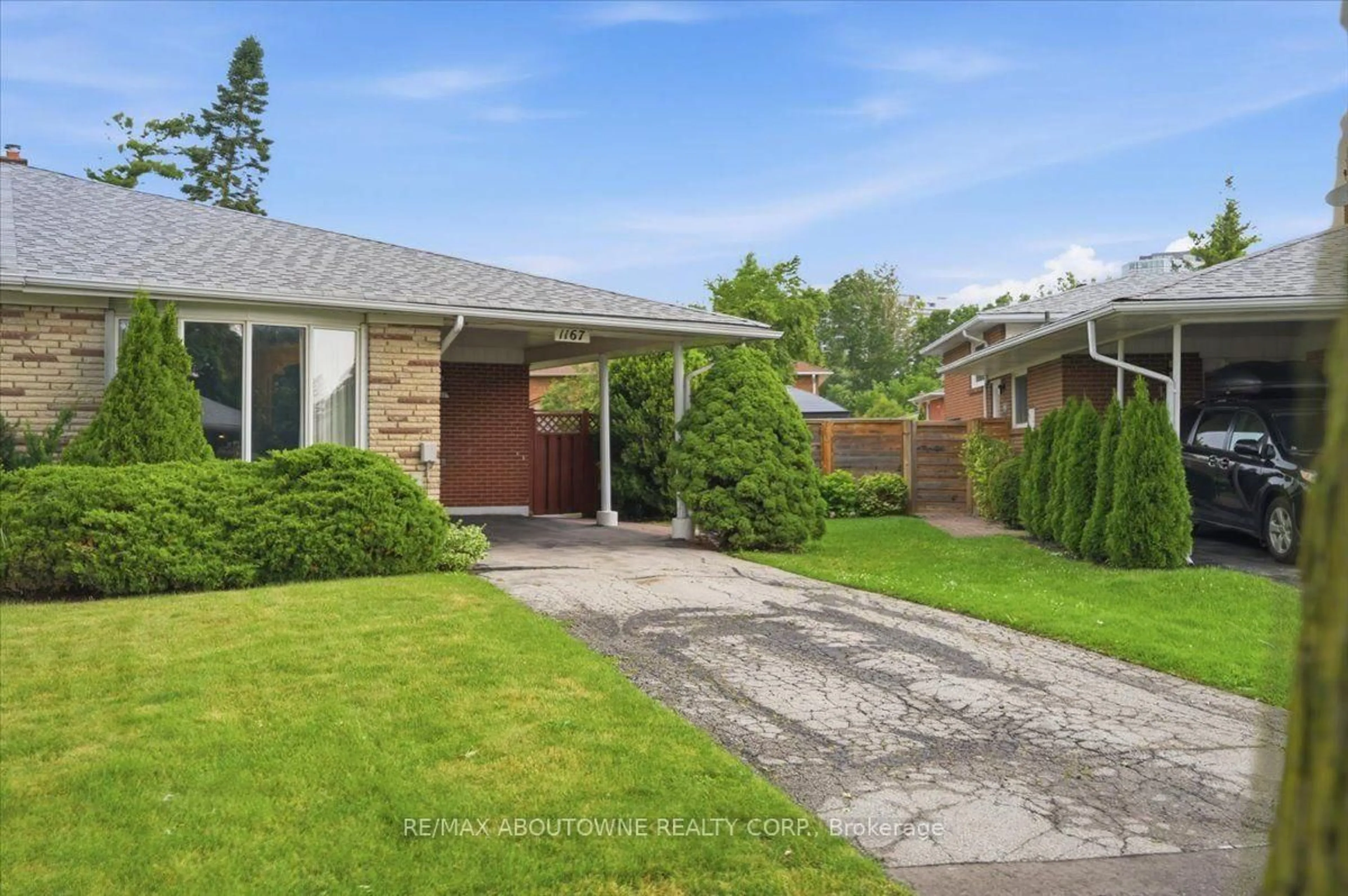 Unknown for 1167 Saturnia Cres, Mississauga Ontario L4Y 2M2