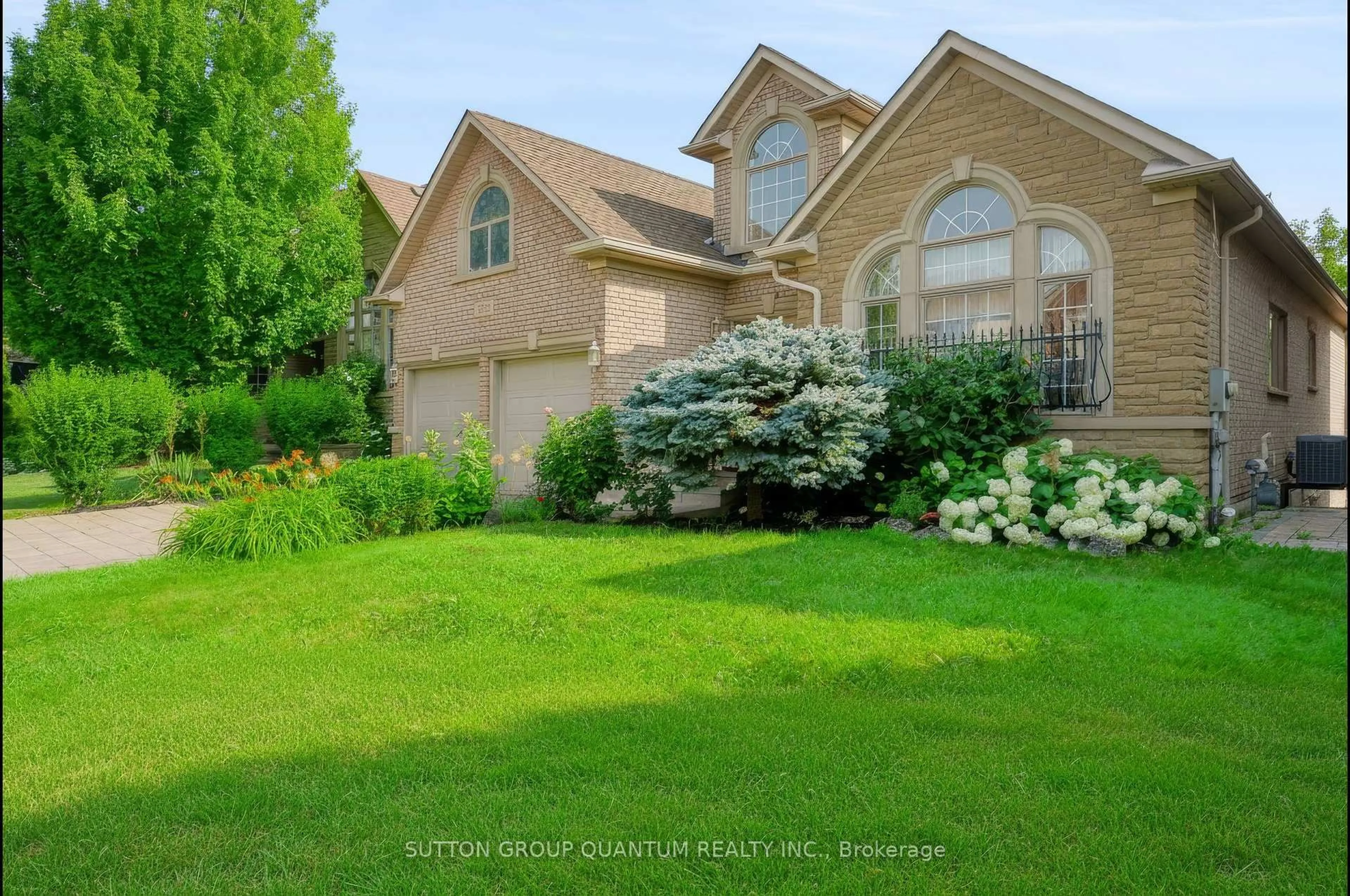 Unknown for 1536 Pinery Cres, Oakville Ontario L6H 7J9